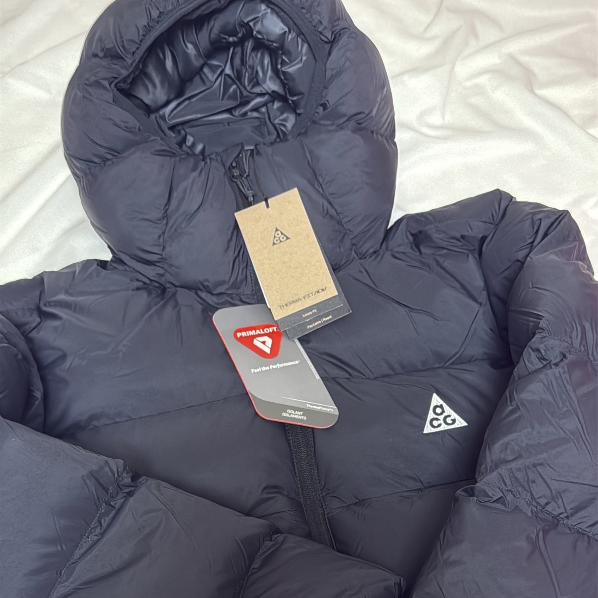 Nike ACG Therma-Fit ADV Lunar Lake Loose Hooded Jacket Black Summit White - Asia, (W) Nike ACG Lunar Lake Primaloft Therma-Fit ADV Loose Hooded Jacket Black Summit White - Asia 착용 스타일