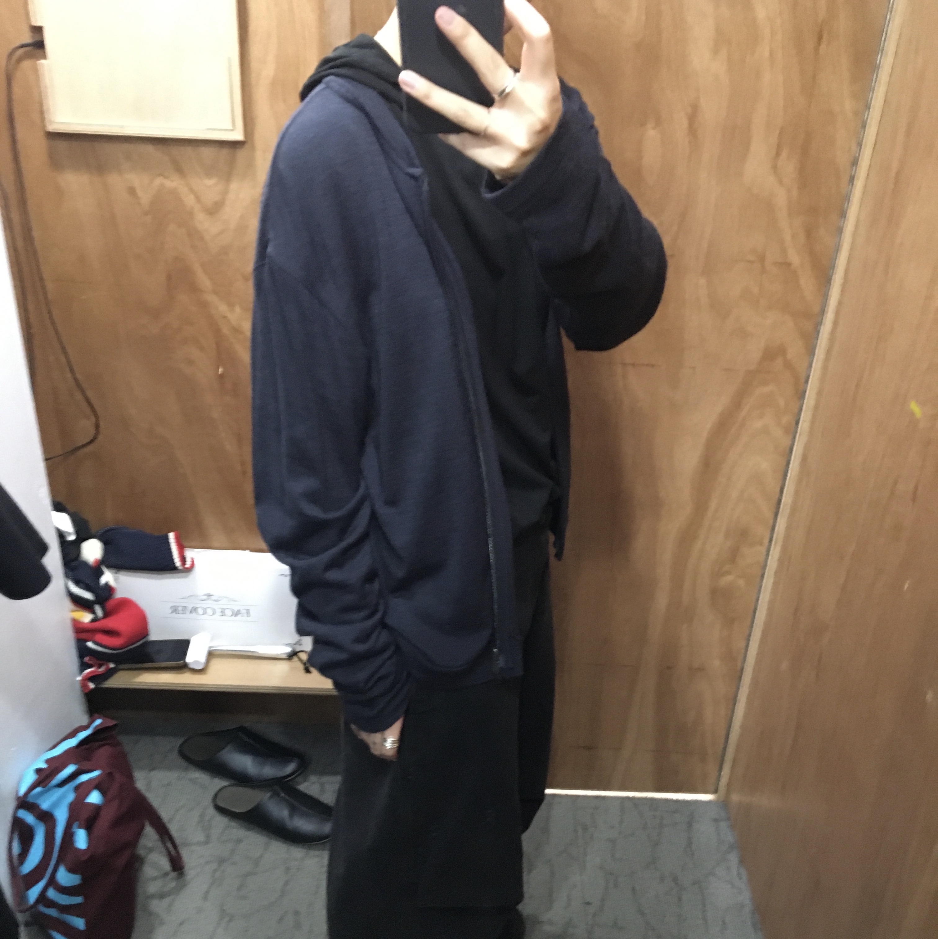 Hatchingroom Board Pants V2 Dark Charcoal 착용 스타일 - 3