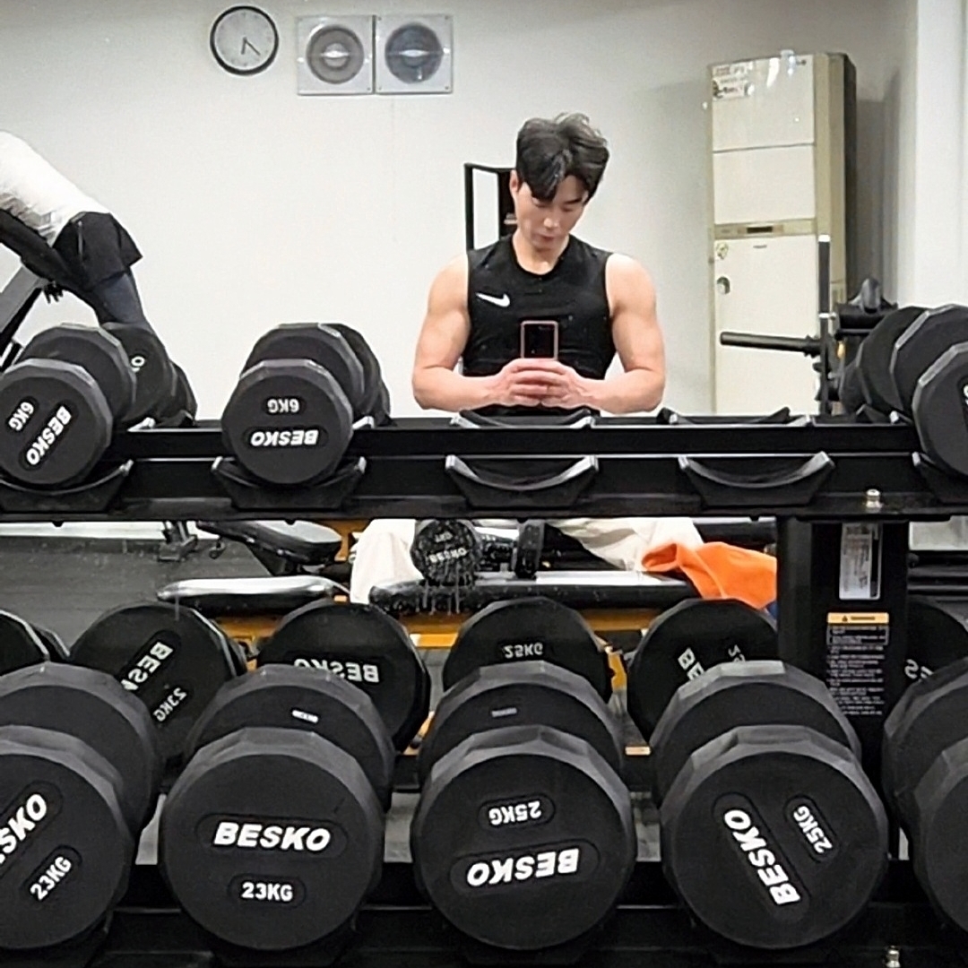 Nike Dri-Fit Legend Sleeveless Fitness T-Shirt Black - Asia 착용 스타일 - 2