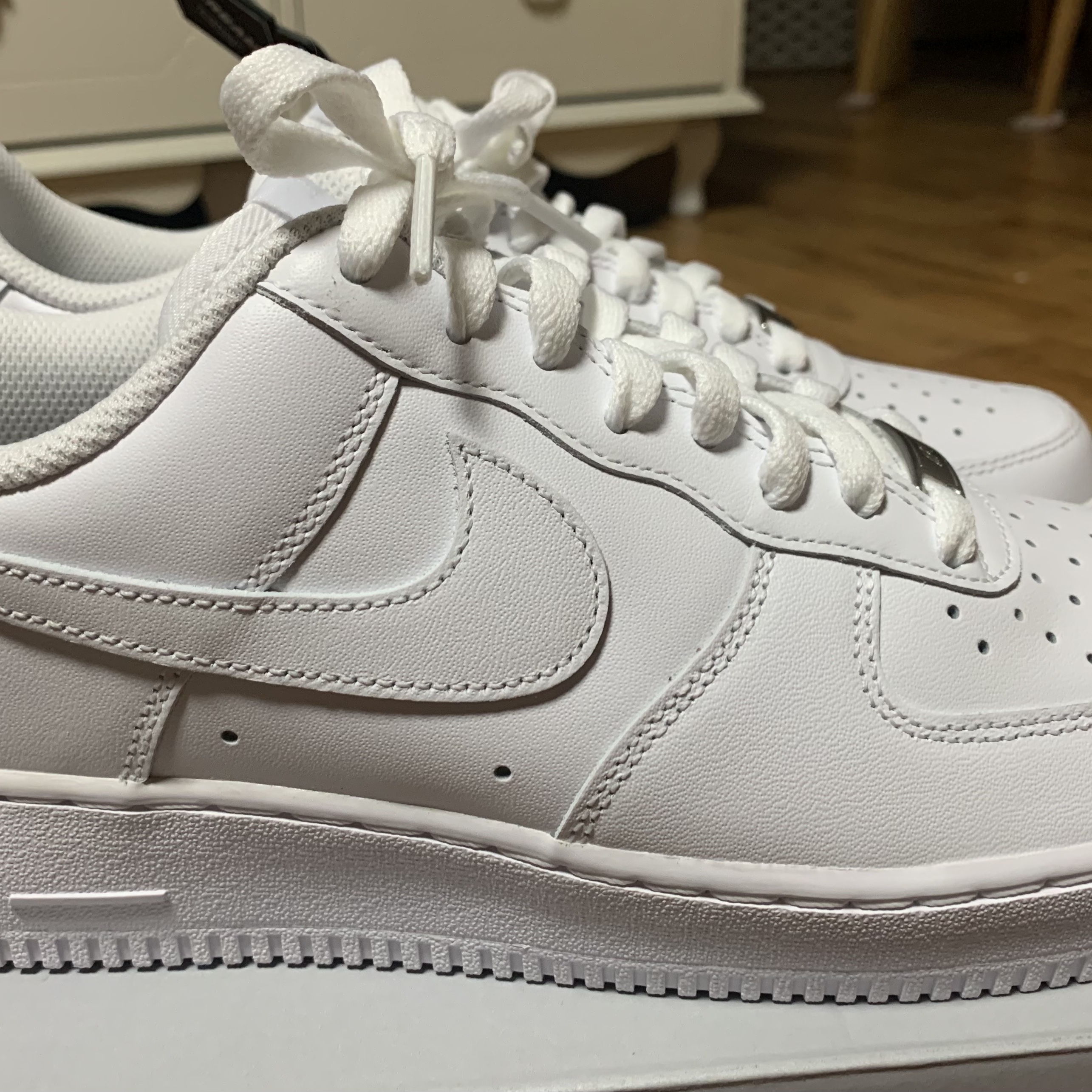 Nike Air Force 1 '07 Low White 착용 스타일 - 2