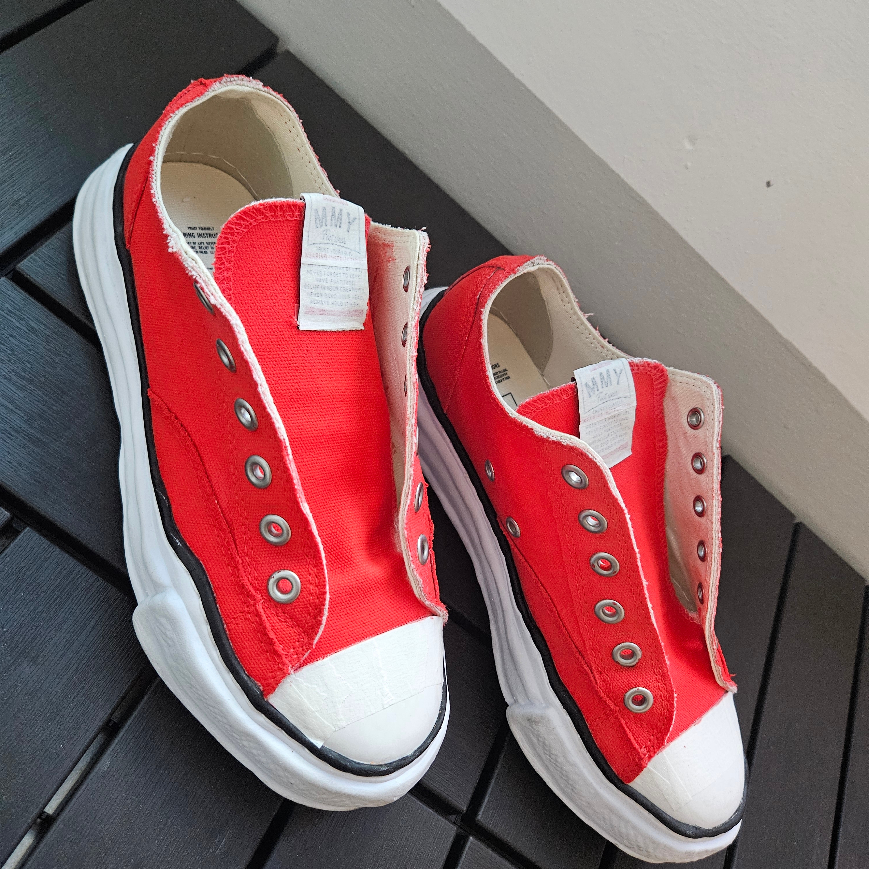 Maison Mihara Yasuhiro Peterson OG Sole Canvas Low Sneakers Pink 착용 스타일 - 4