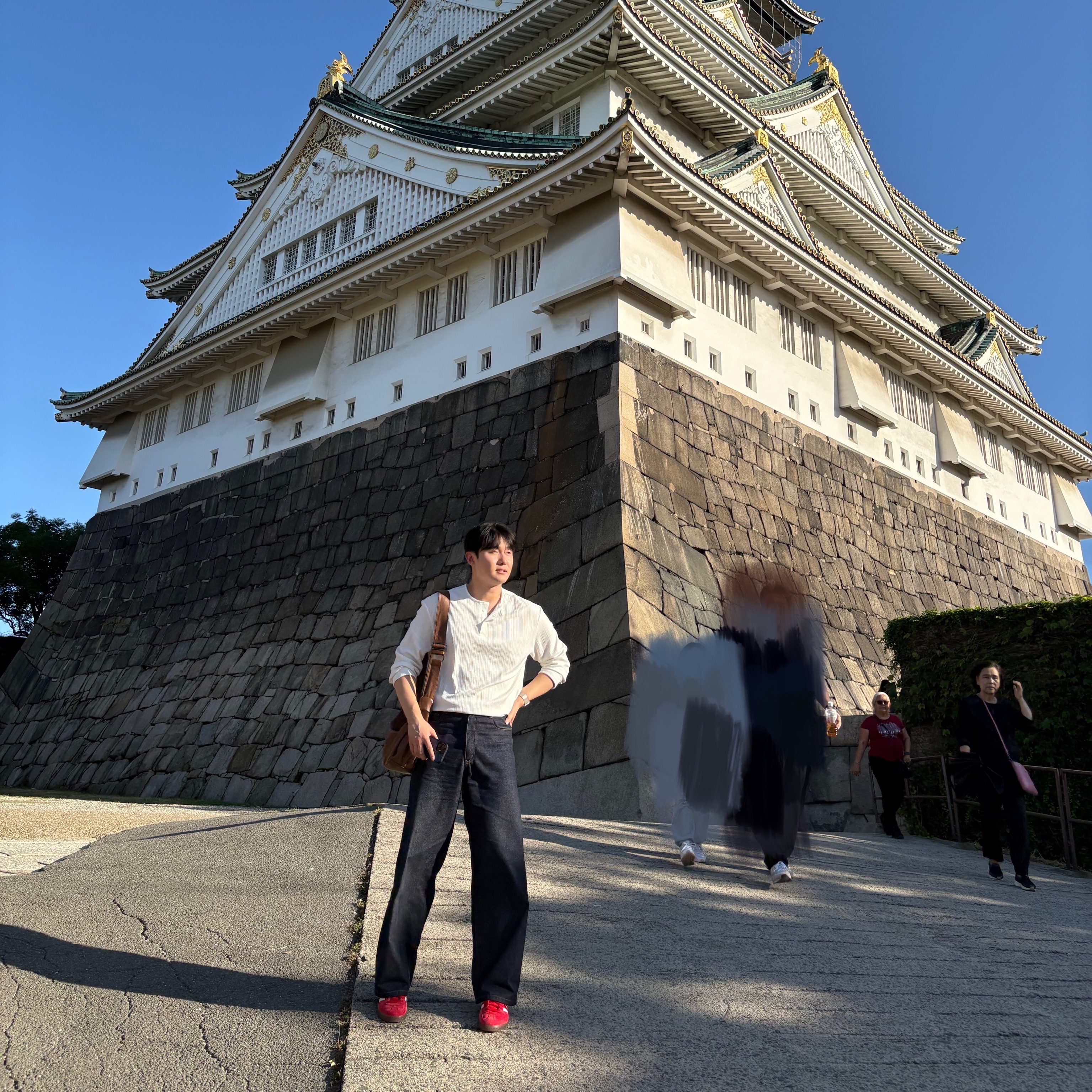 Nike Air Force 1 '07 WB Flax, Uniqlo x JW Anderson Straight Jean Blue - KR 착용 스타일 - 3
