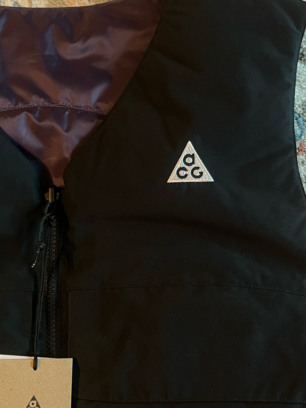 Nike ACG Primaloft Skull Peak Reversible Vest Black Dark Raisin - Asia 착용 스타일 - 3