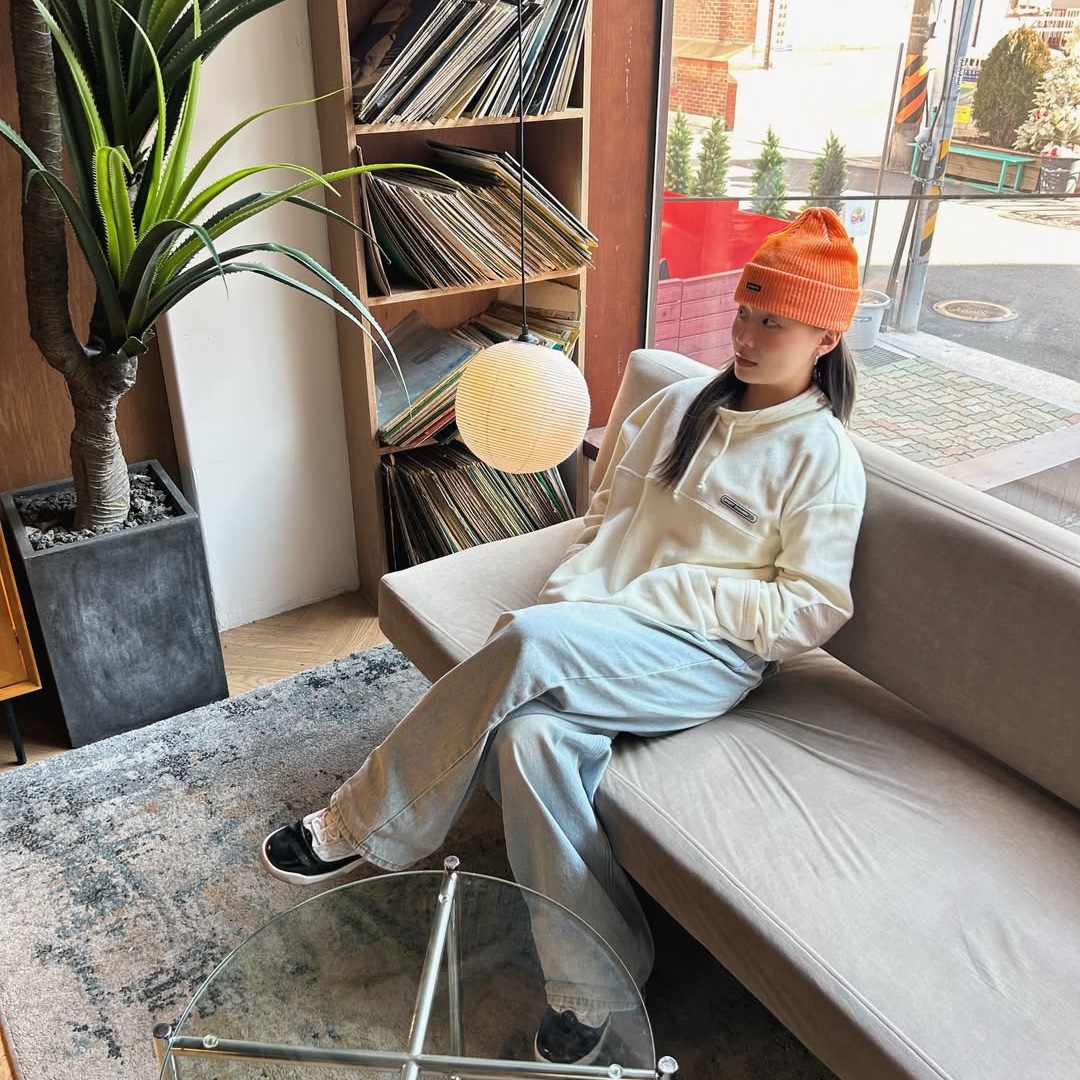 SPORT CHAMBER Grid Fleece Ivory 착용 스타일 - 4