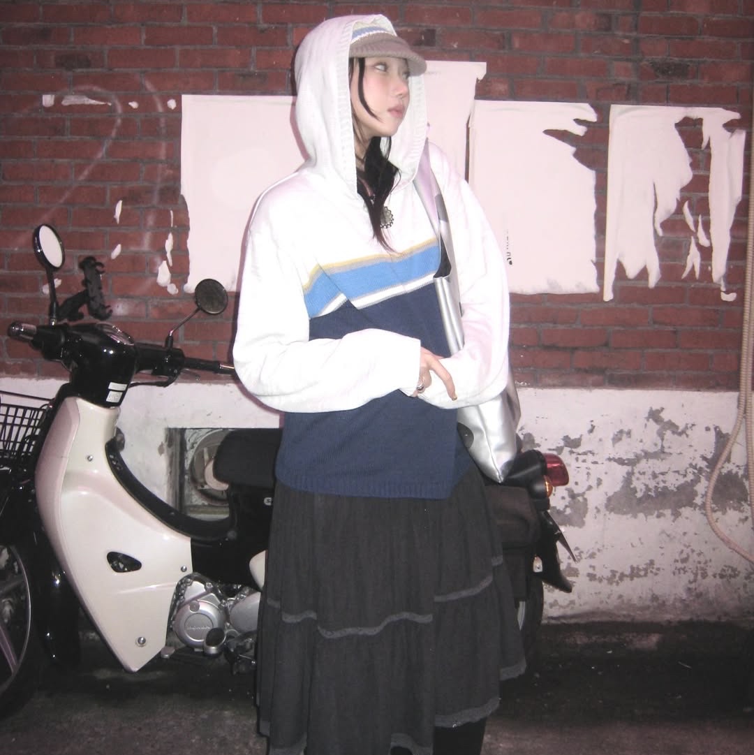 SPORT CHAMBER SC Glide Knit Hoodie Navy 착용 스타일 - 1