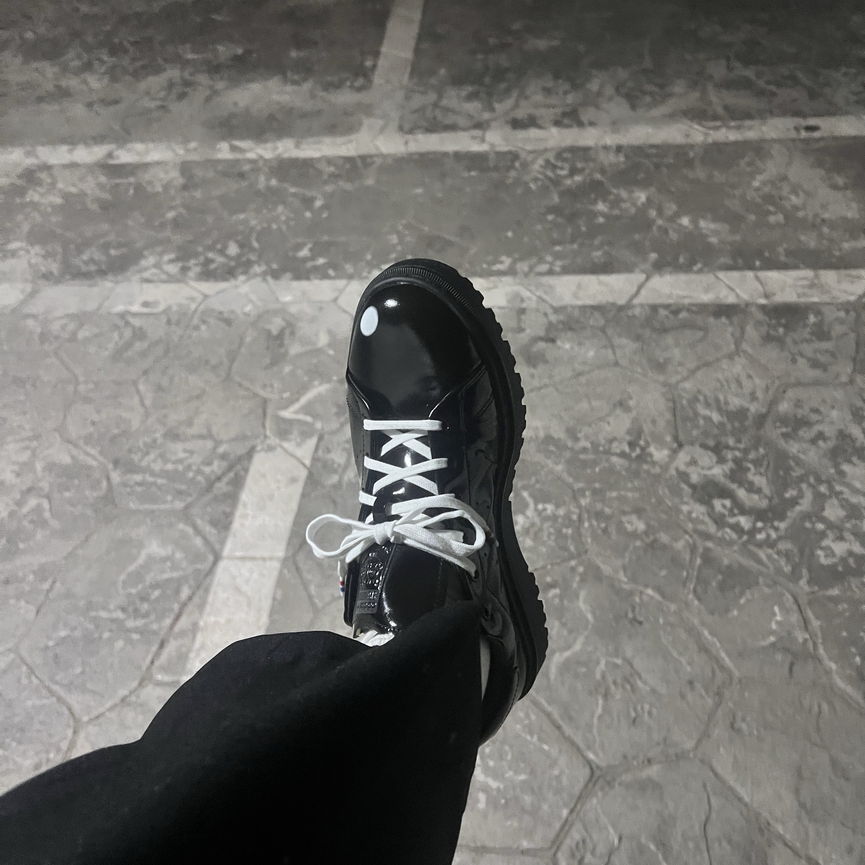 Adidas x Spongebob Stan Smith Freizeit Core Black 착용 스타일