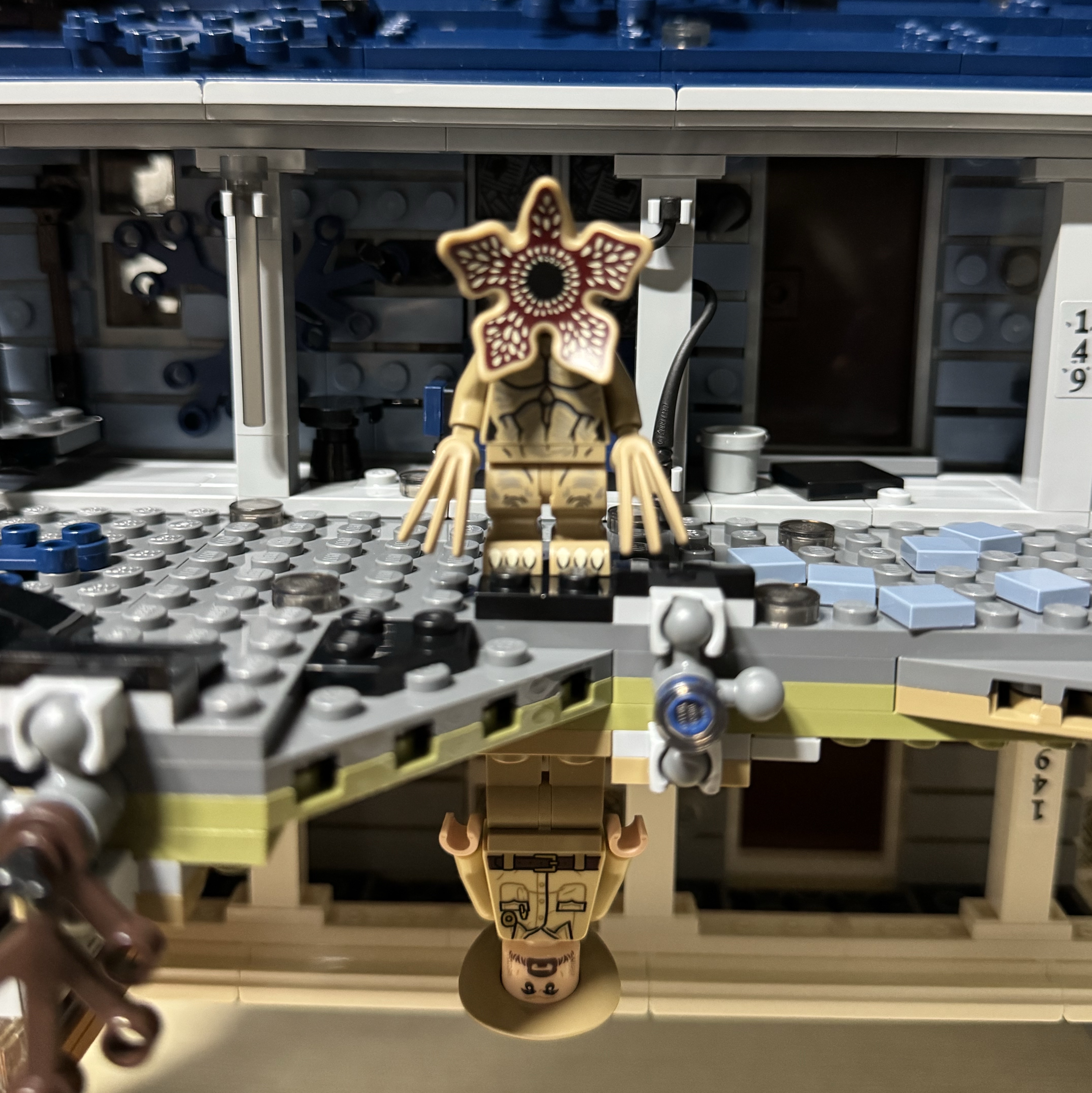 Lego Stranger Things The Upside Down 착용 스타일 - 3