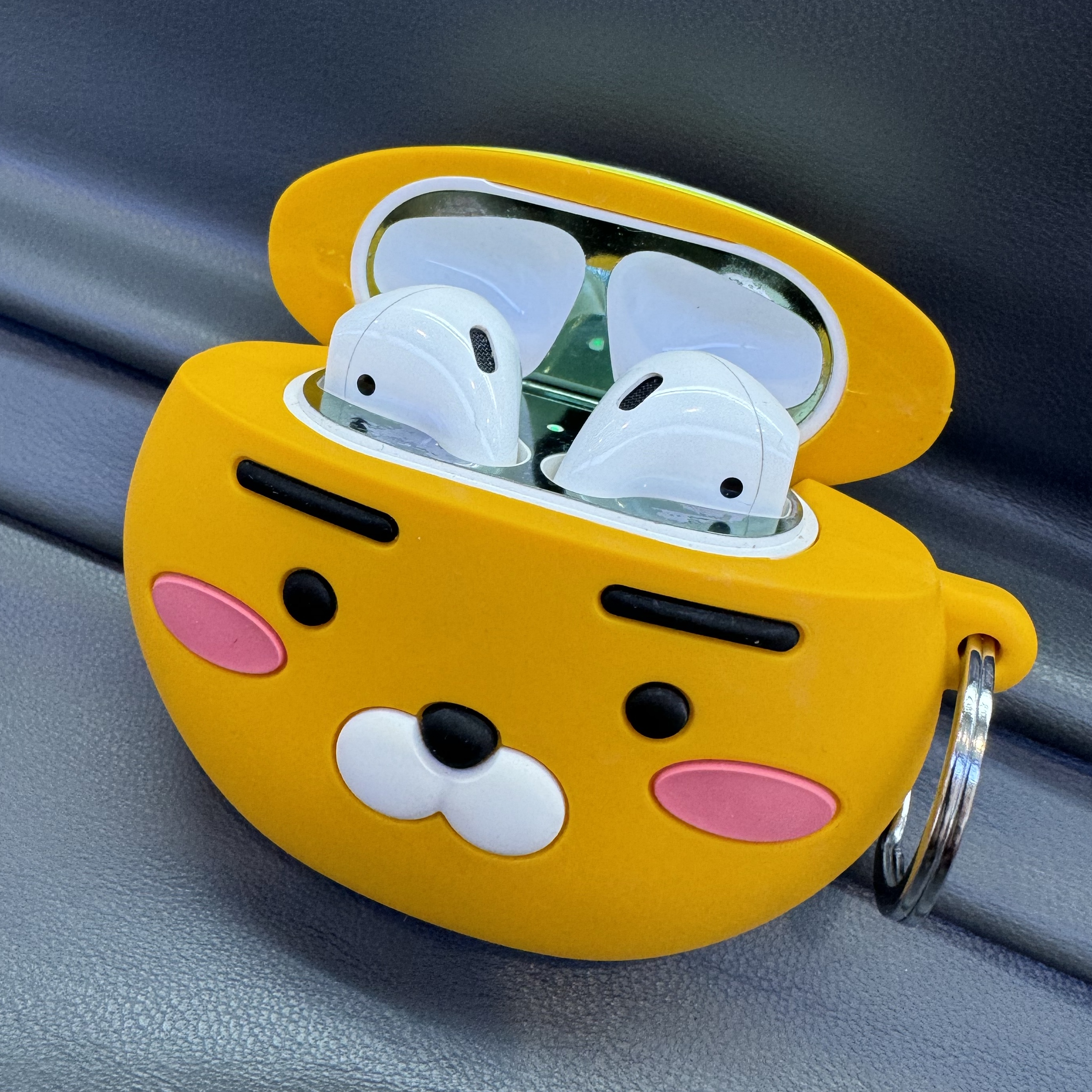 Apple AirPods 1st Gen (Korean Ver.) 착용 스타일 - 2