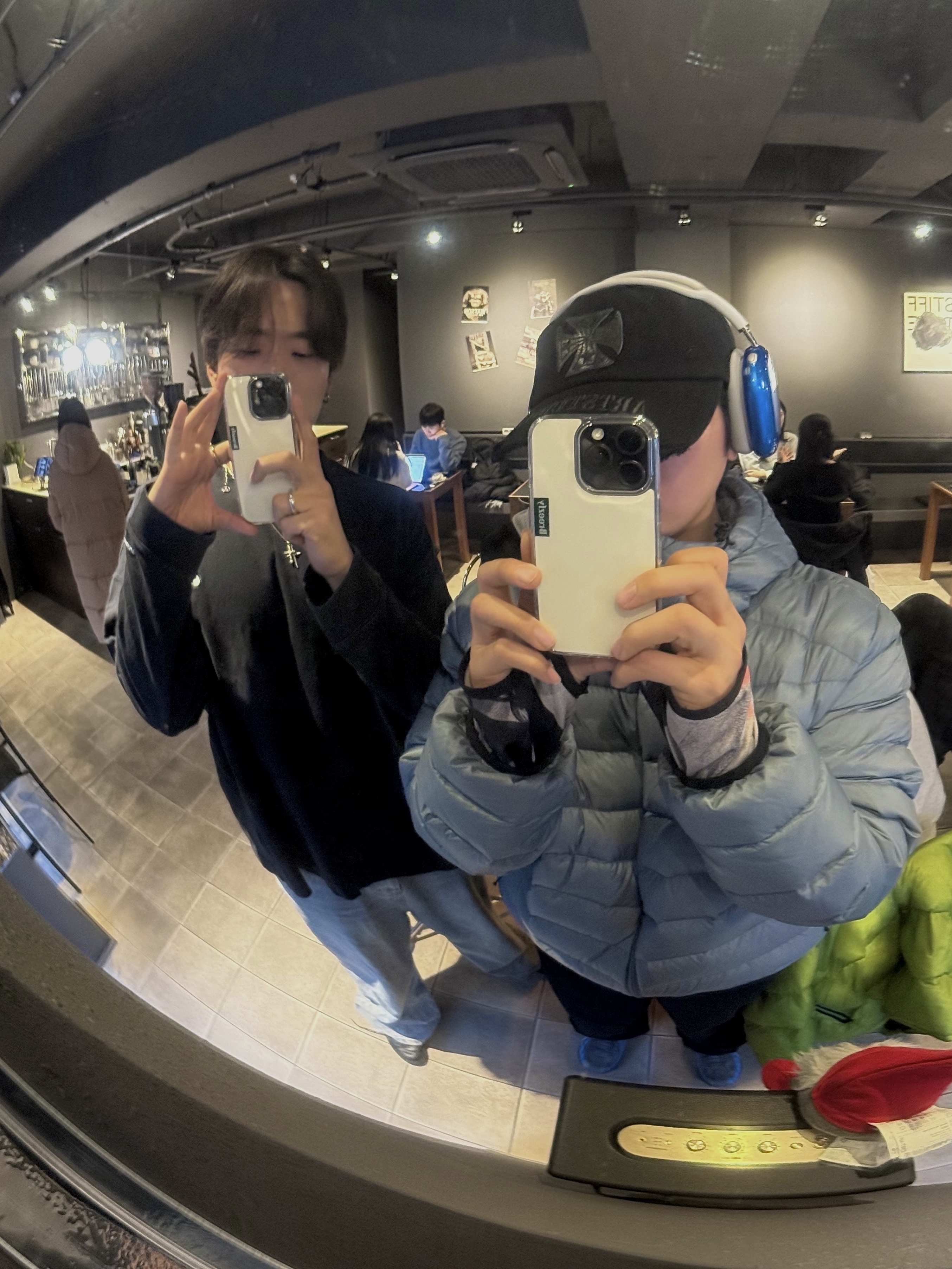 ETCE Cross Destroyed Cap Black, Apple AirPods Max Lightning Silver (Korean Ver.) 착용 스타일 - 6