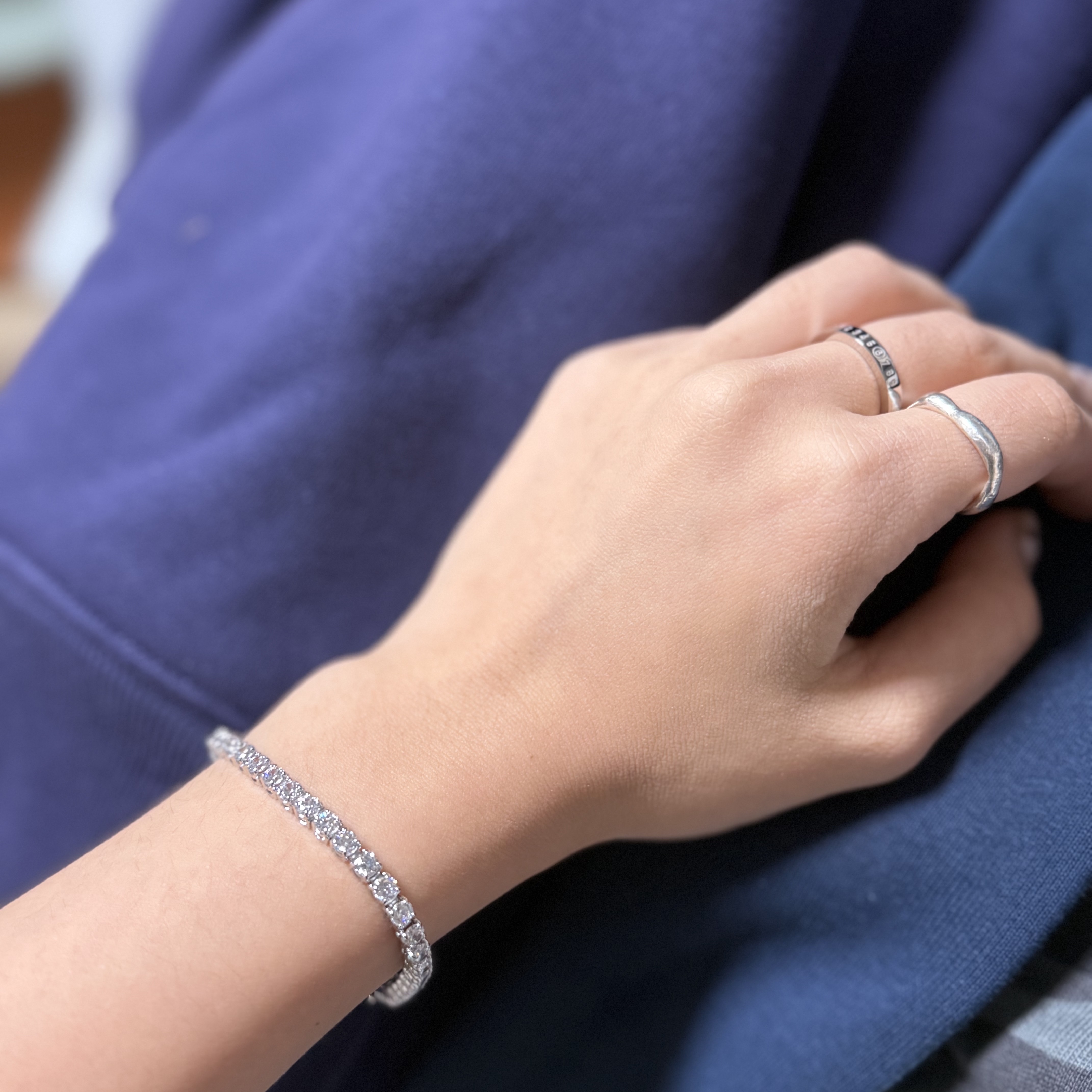 (W) MM6 Maison Margiela Numeric Minimal Signature Ring Silver Palladium, (W) Swarovski Matrix Tennis Bracelet White Rhodium Plated 착용 스타일