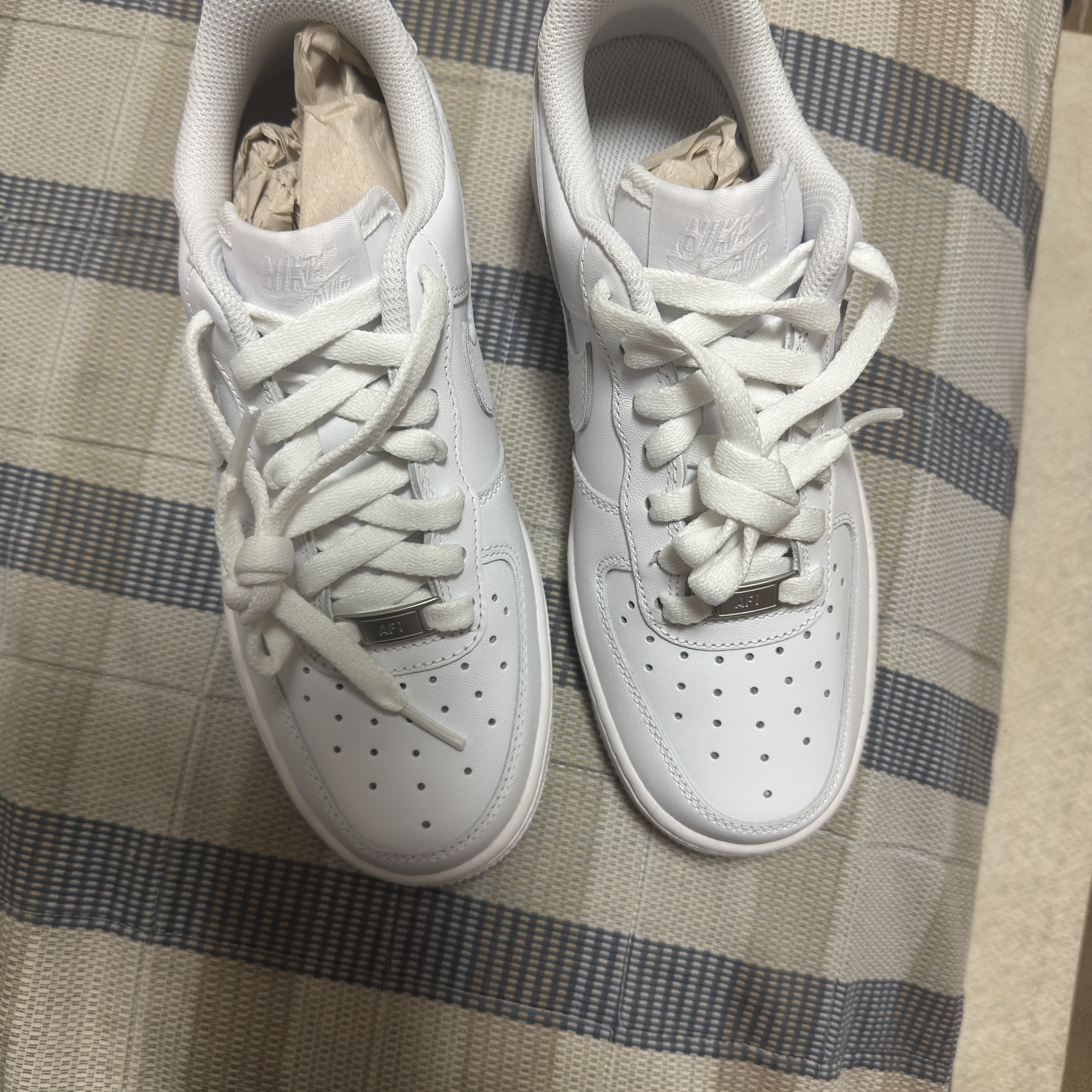 (W) Nike Air Force 1 '07 Low White 착용 스타일