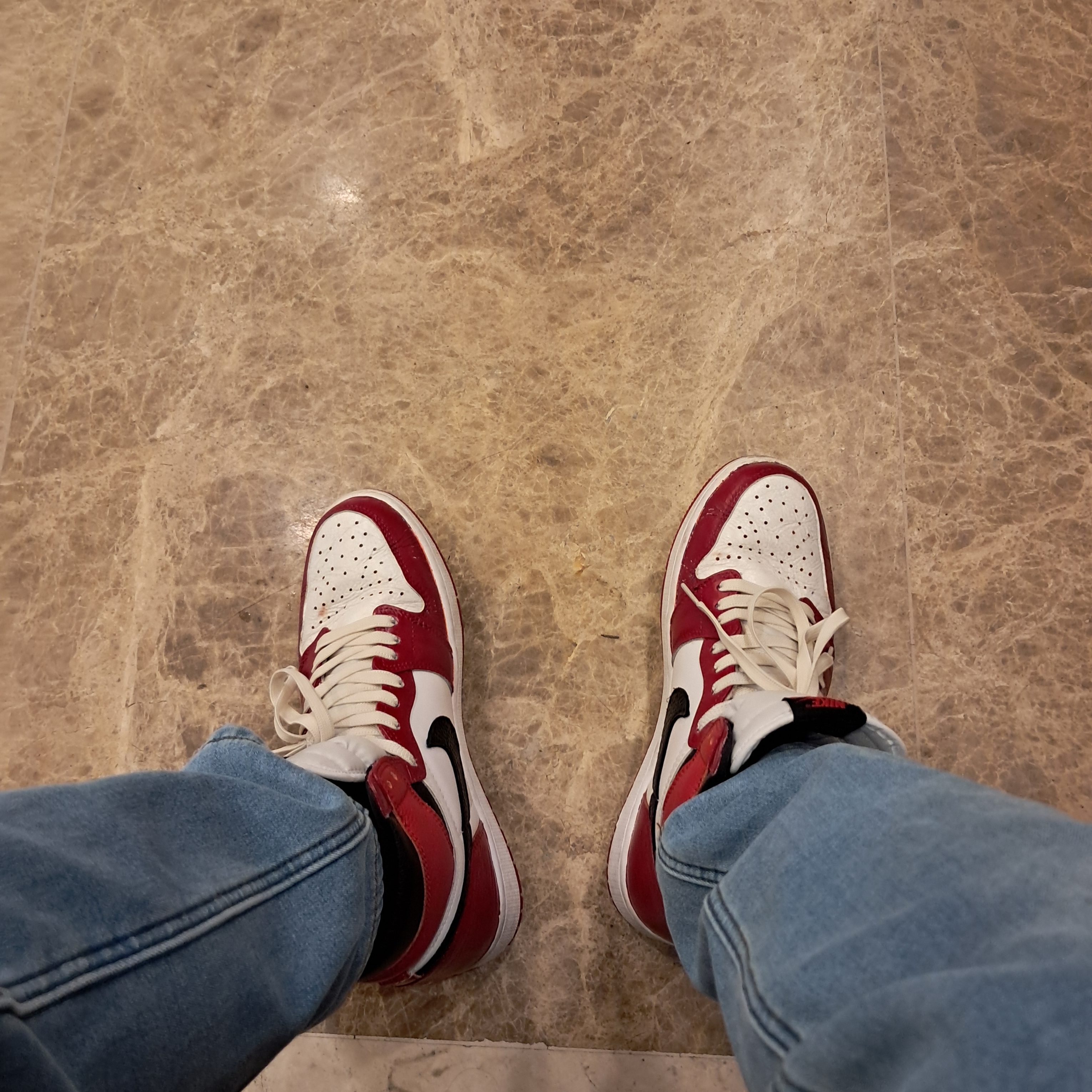 Jordan 1 Retro High OG Heritage 착용 스타일 - 1