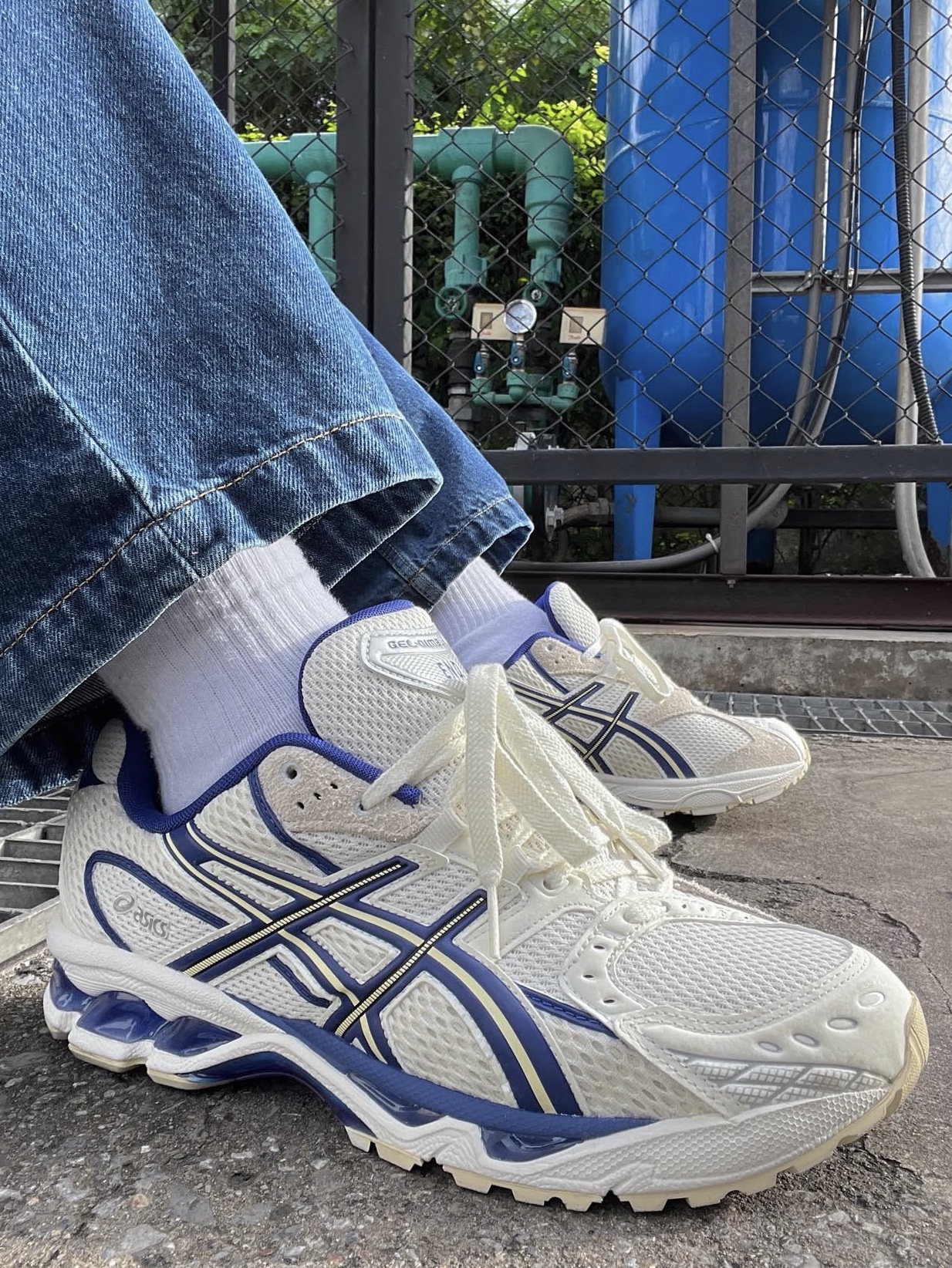 Asics x END. Gel-Nimbus 10.1 Snow White Sodalite Blue 착용 스타일