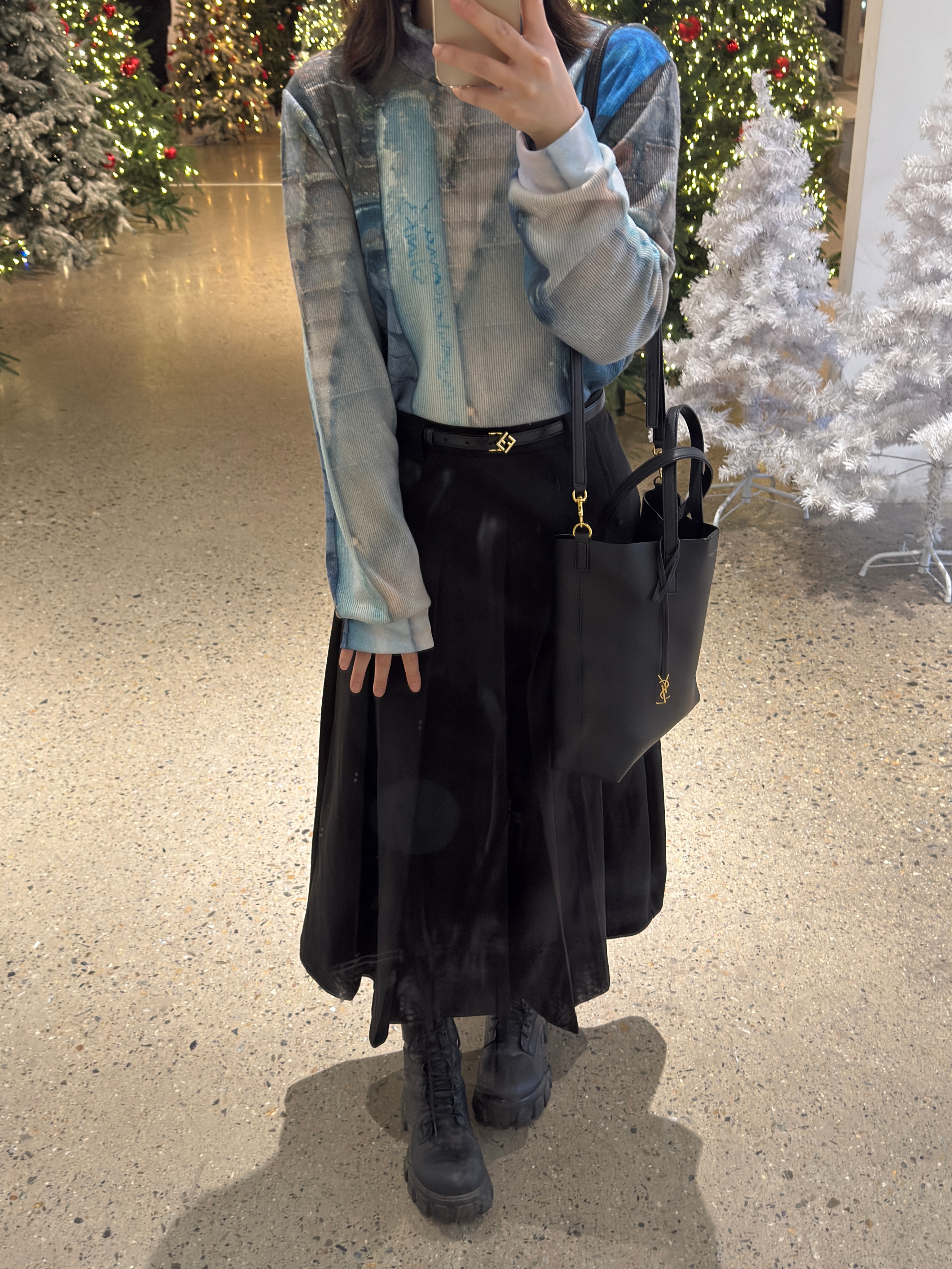(W) Fendi FF Diamonds Leather Belt Black, SEEN Hi-Neck Knit Long Sleeve Colour 착용 스타일