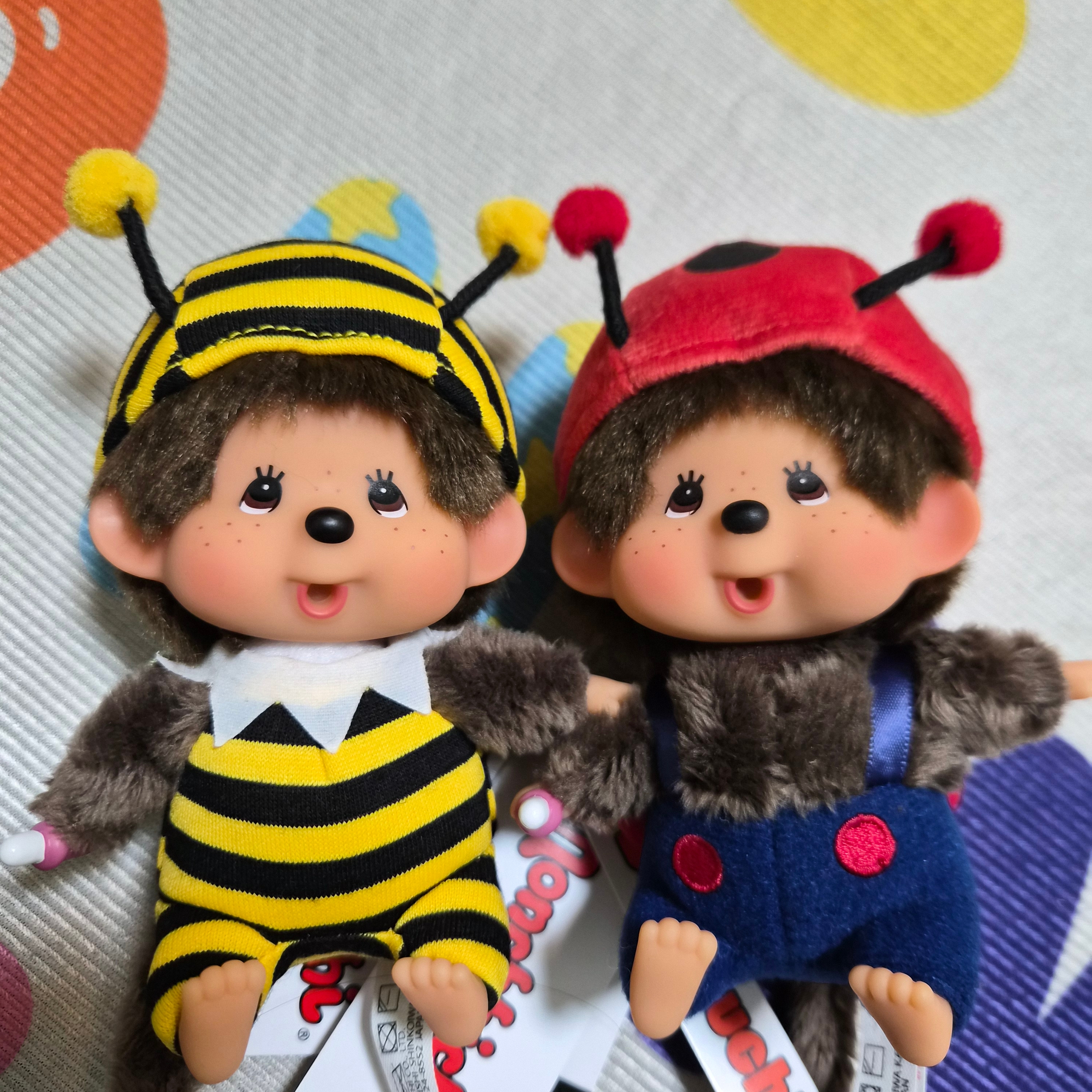 Monchhichi Bighead SS Bee Key Chain, Monchhichi Bighead SS Ladybug Key Chain 착용 스타일