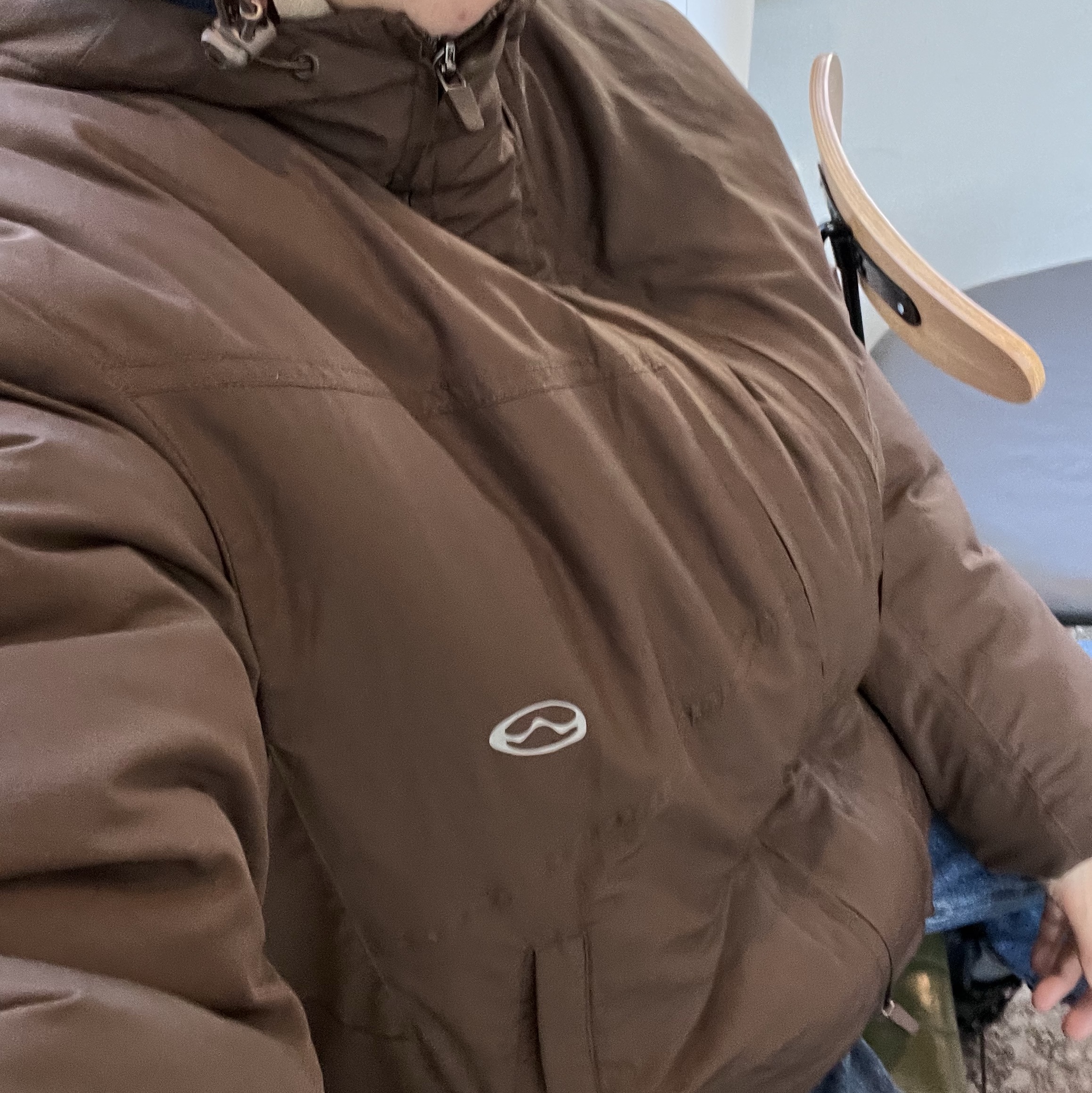 MIM Dual Shift Padding Brown 착용 스타일