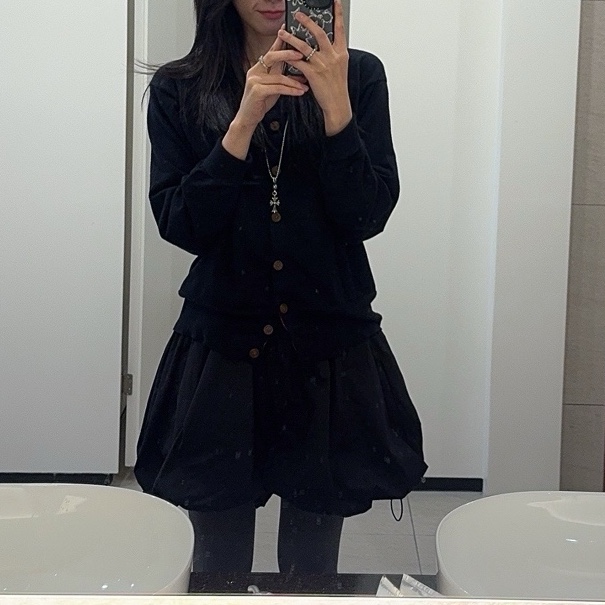 Amomento Women Nylon Volume Mini Dress Black - 25SS, Hansroom Chrome Hearts One Ball Tiny Cross Charm 착용 스타일