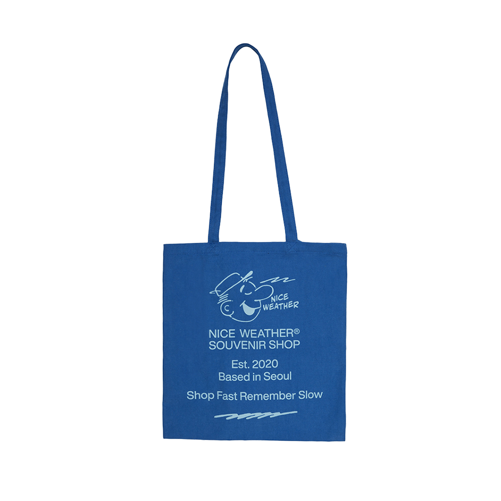 나이스 어패럴 수베니어 가이 토트백 블루(Nice Weather Apparel Souvenir Guy Tote Bag Blue)