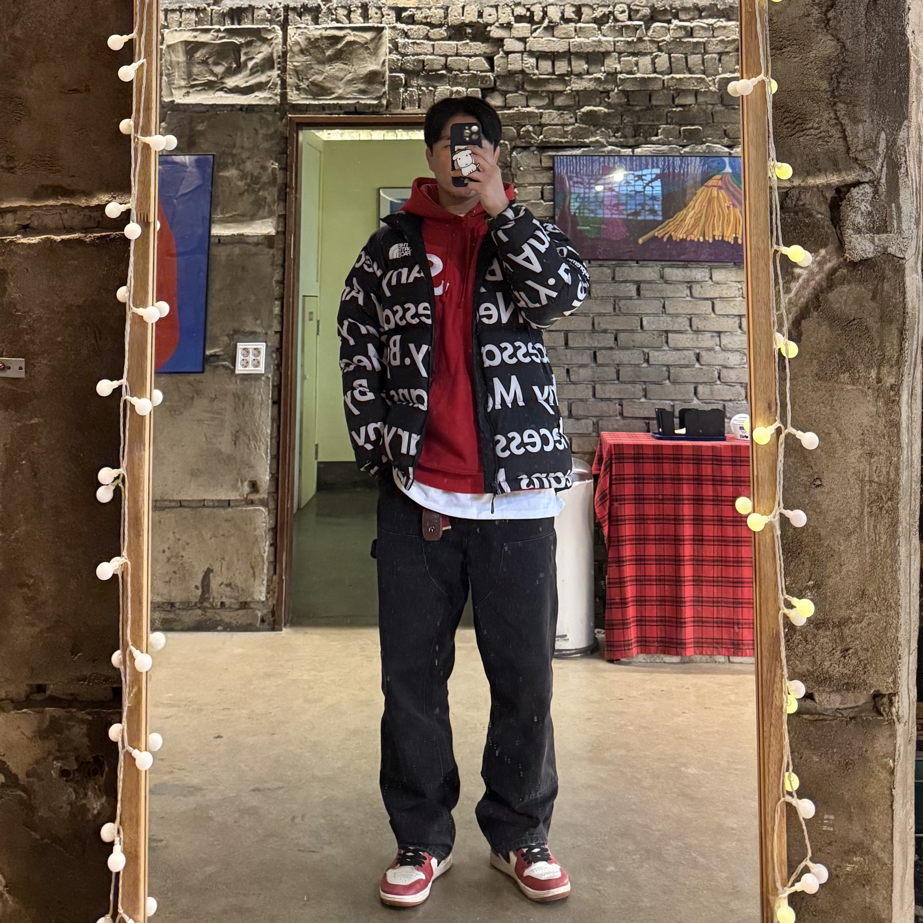 Supreme S Logo Hooded Sweatshirt Red - 22FW, Jordan 1 Retro High OG Chicago 2022 착용 스타일 - 2