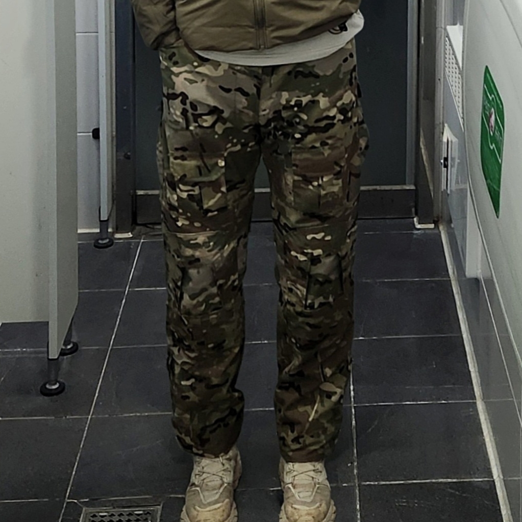 Arc'teryx LEAF Cold WX Hoody LT Gen 2.1 Crocodile, (W) Hoka Kaha 2 Frost Gore-Tex Oat Milk Sesame 착용 스타일 - 2