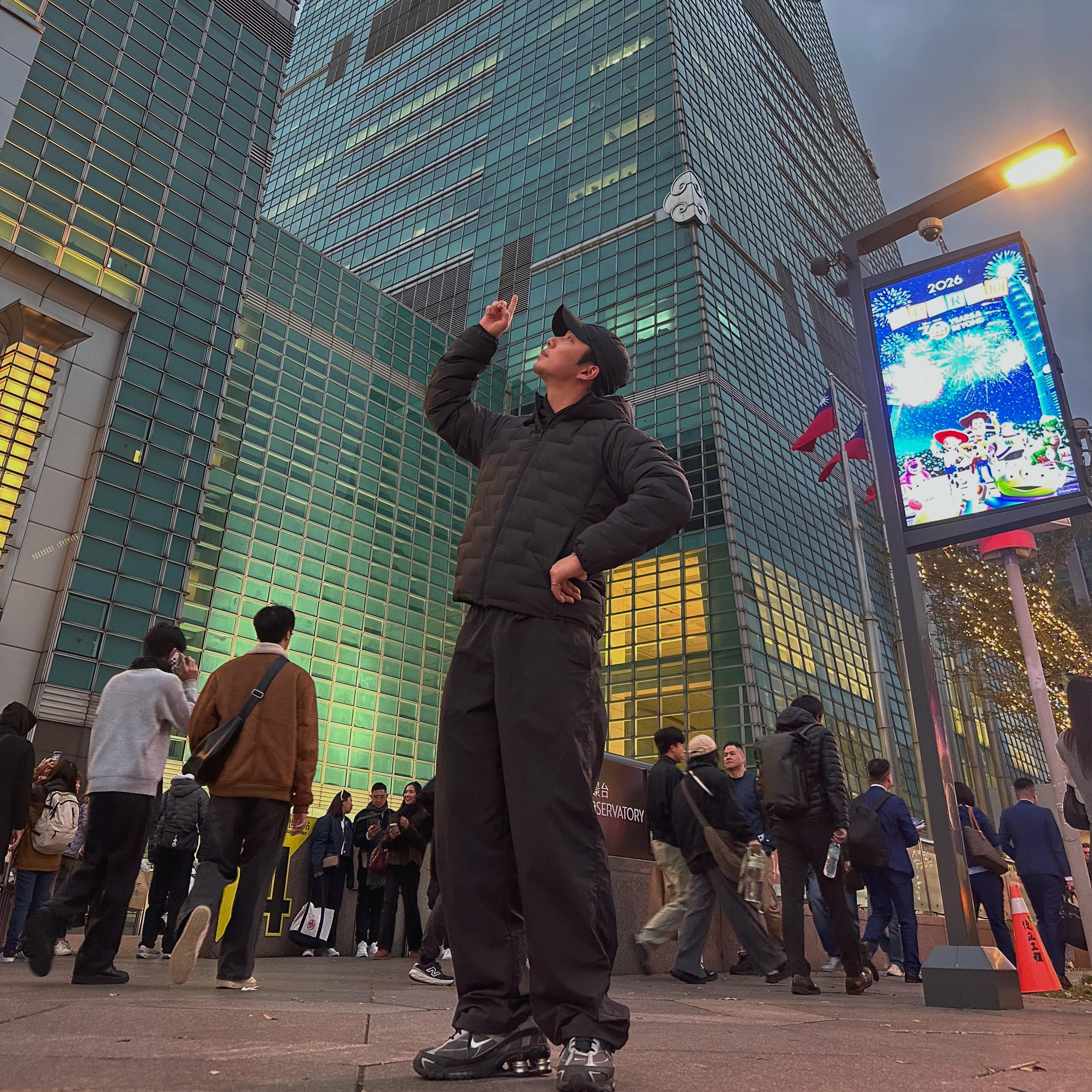 Nike Shox Ride 2 Light Graphite Anthracite 착용 스타일 - 1