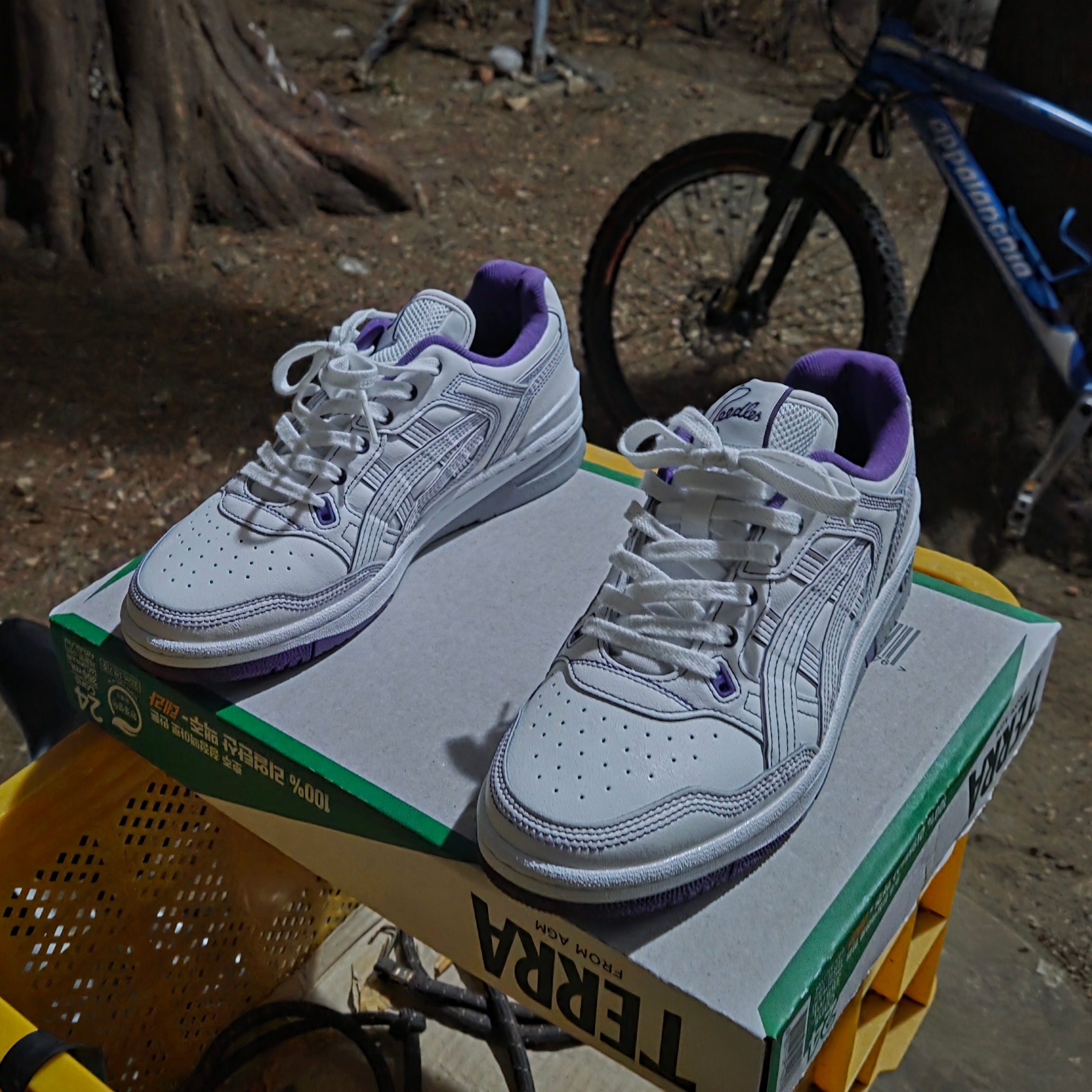Asics x Needles EX89 White Purple 착용 스타일