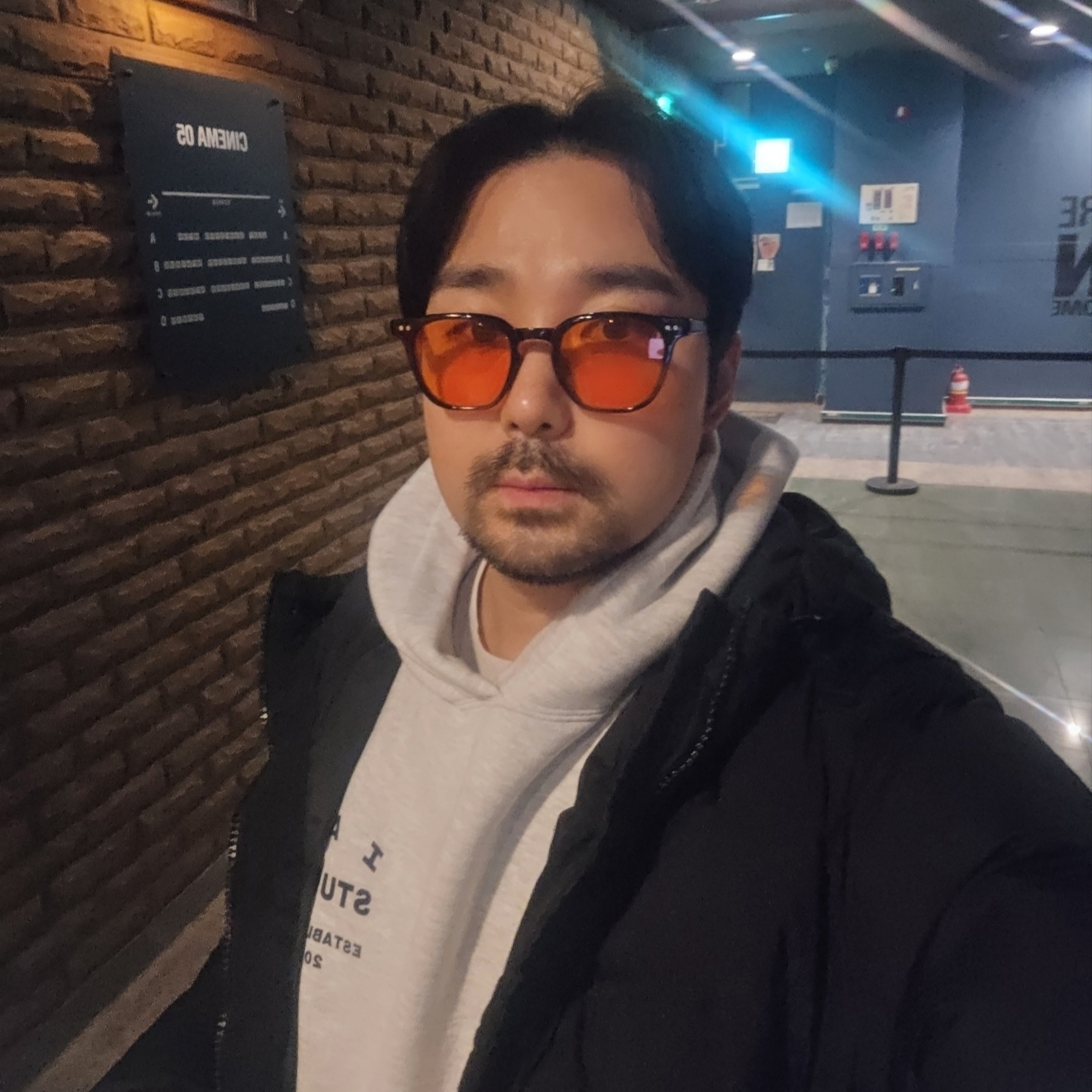 IAB Studio 25 Hoodie Light Gray Navy, Stone Island 40223 Garment Dyed Crinkle Reps Down Jacket Black - 22FW 착용 스타일 - 1