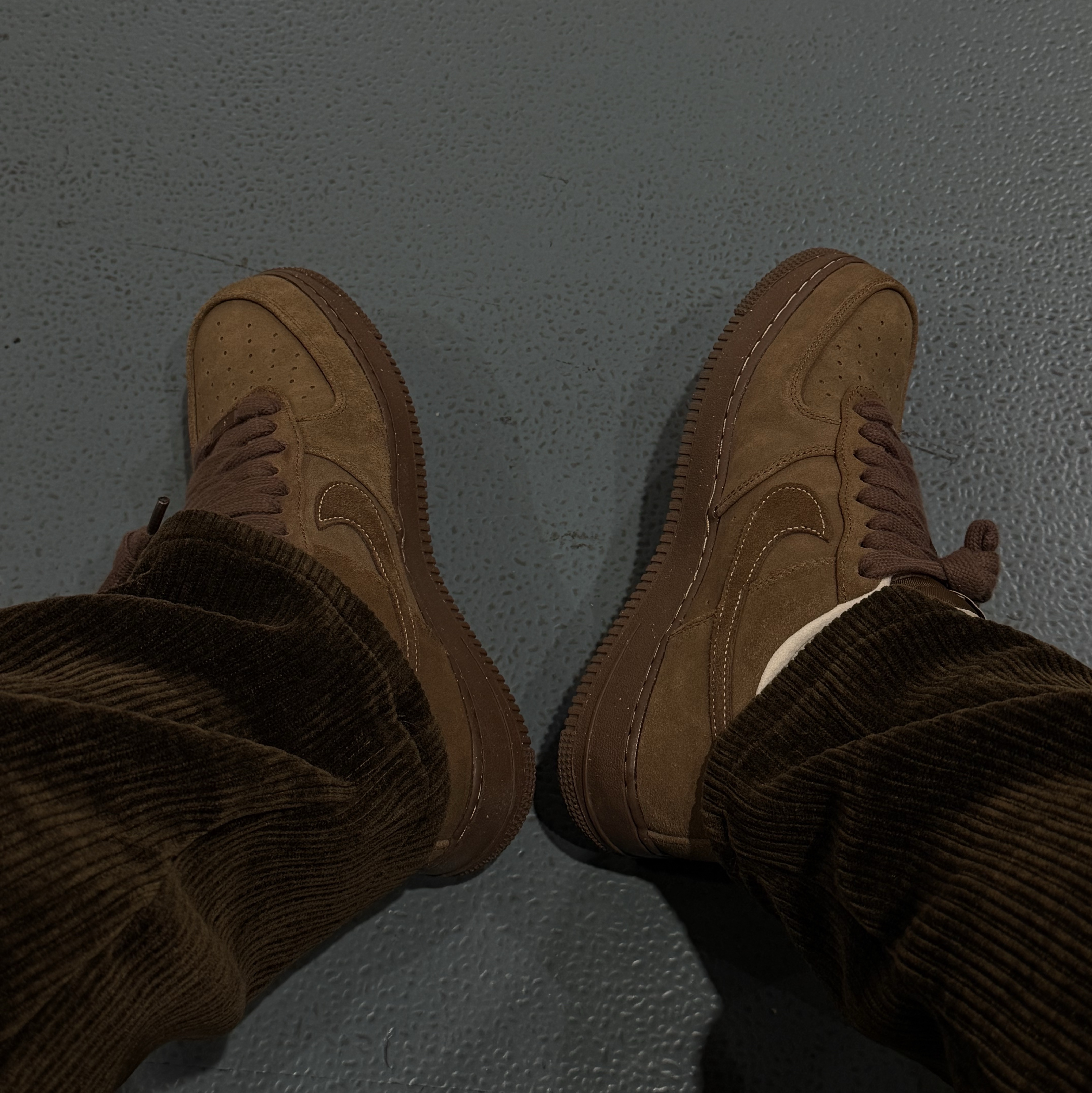 (W) Nike Air Force 1 '07 Cacao Wow 착용 스타일