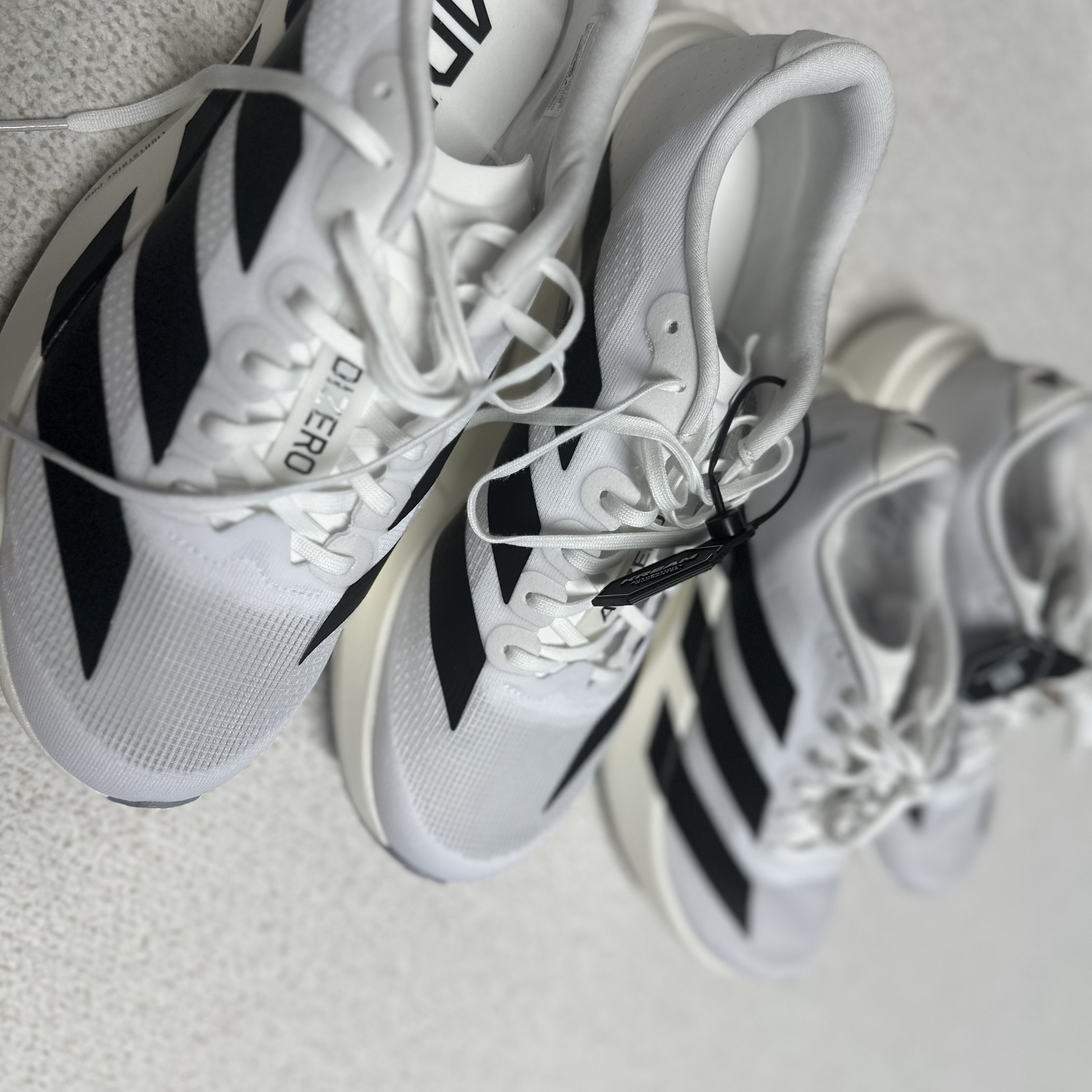 (W) Adidas Adizero EVO SL Cloud White Core Black 착용 스타일