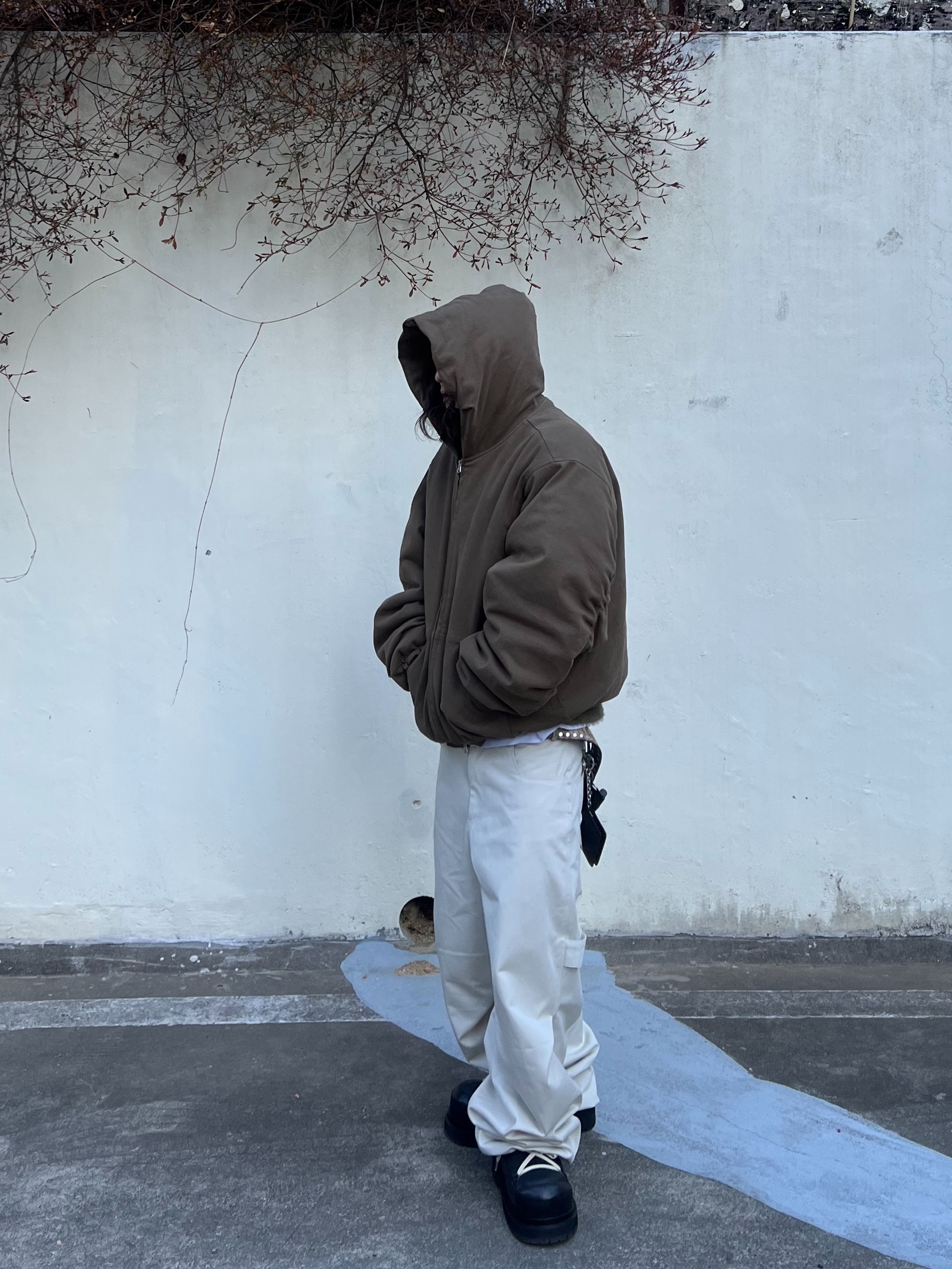 Nonnod Moleskin Shirring Bomber Khaki Brown, Kamien 247 All day Baggy Pants Light Beige 착용 스타일 - 3