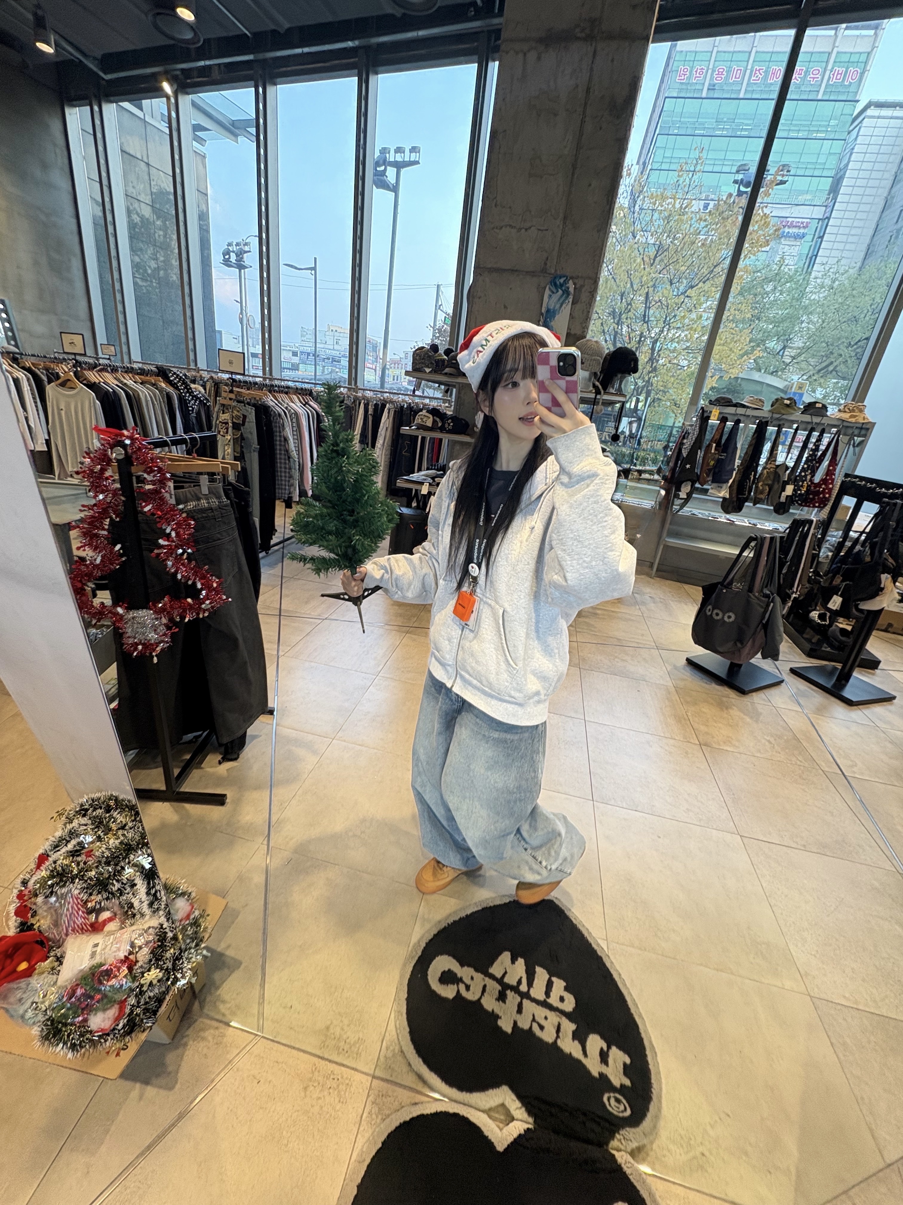 Supreme S Logo Zip Up Hooded Sweatshirt Ash Grey - 24FW 착용 스타일