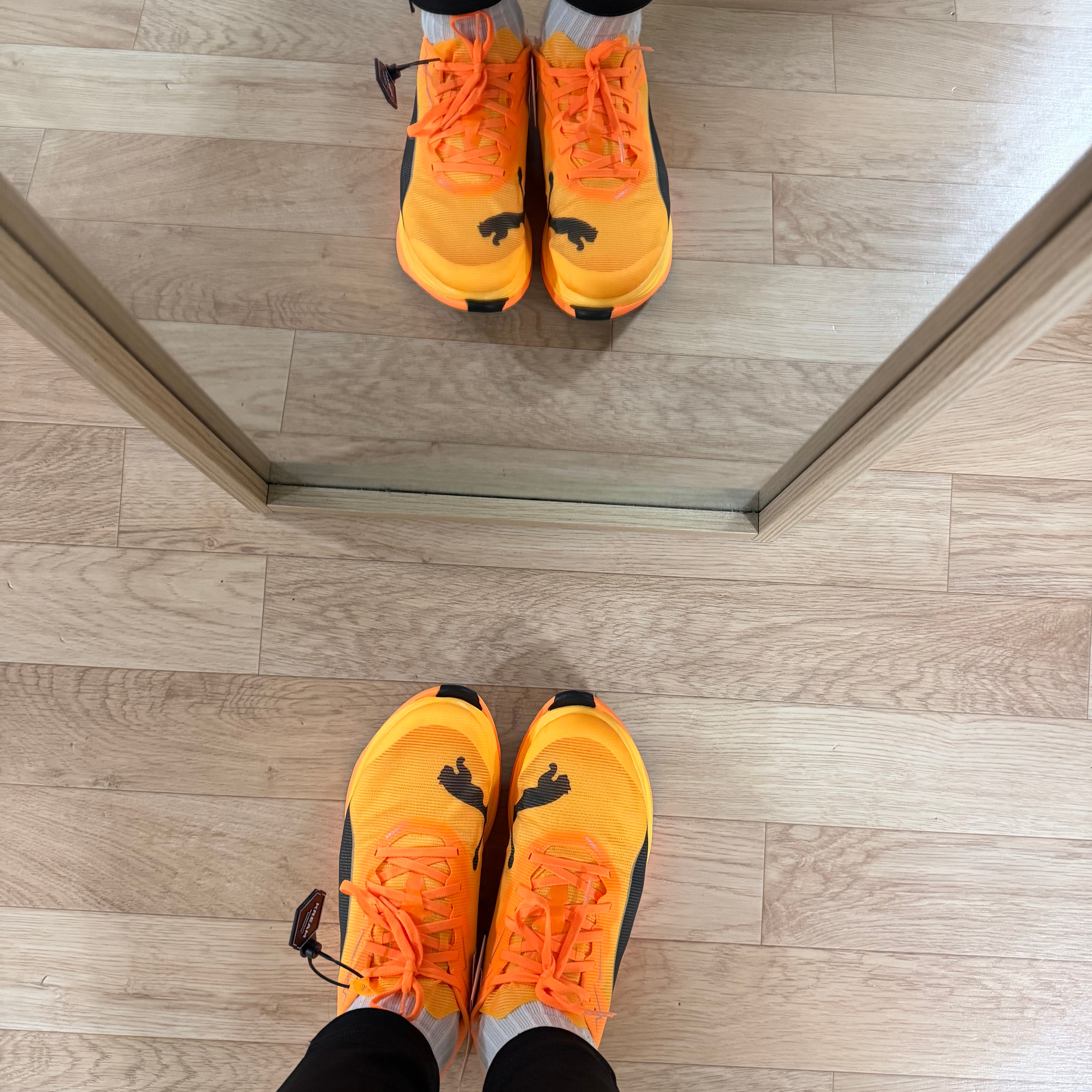 Puma Fast-R Nitro Elite 3 Heat Fire Sun Stream 착용 스타일 - 4