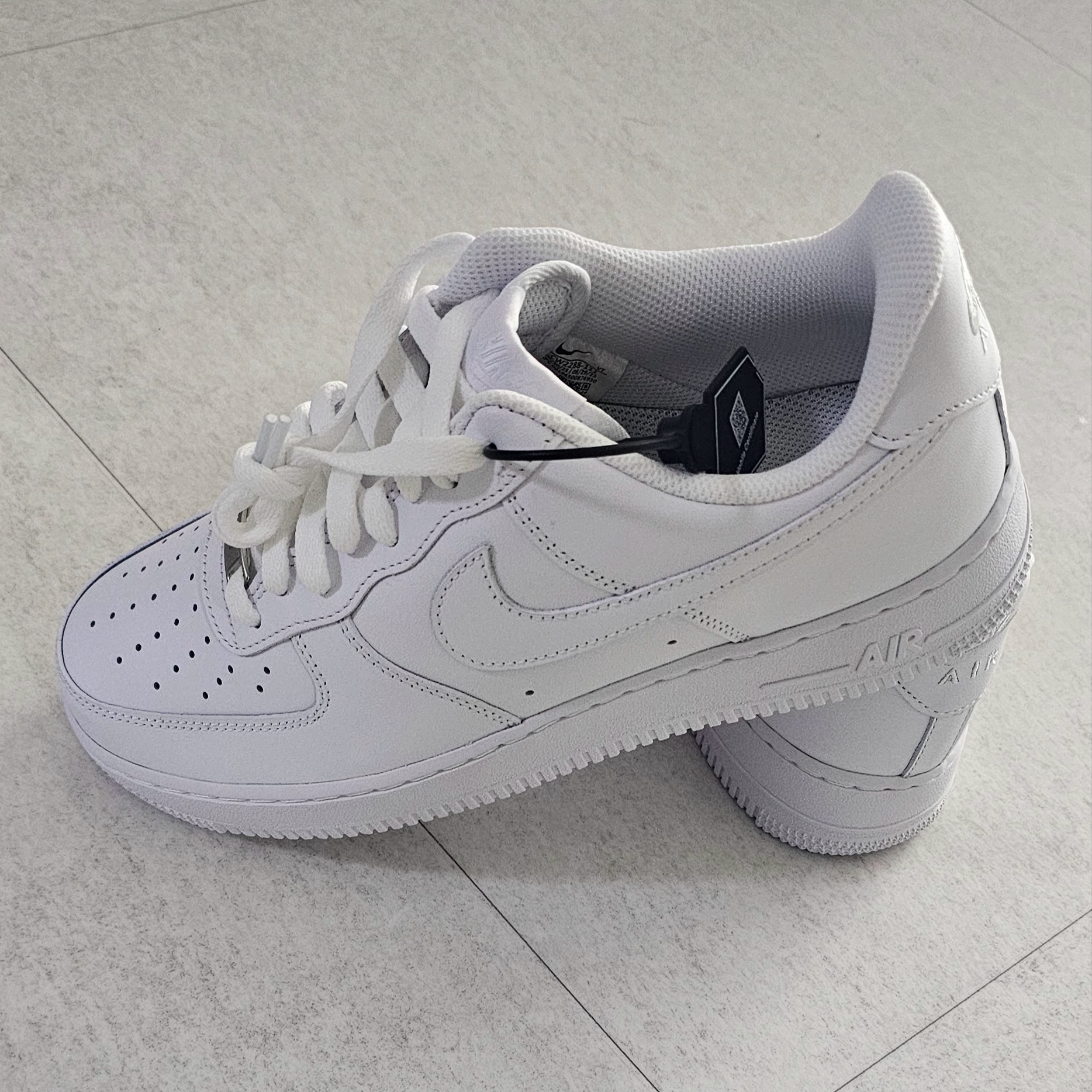 Nike Air Force 1 '07 Low White 착용 스타일