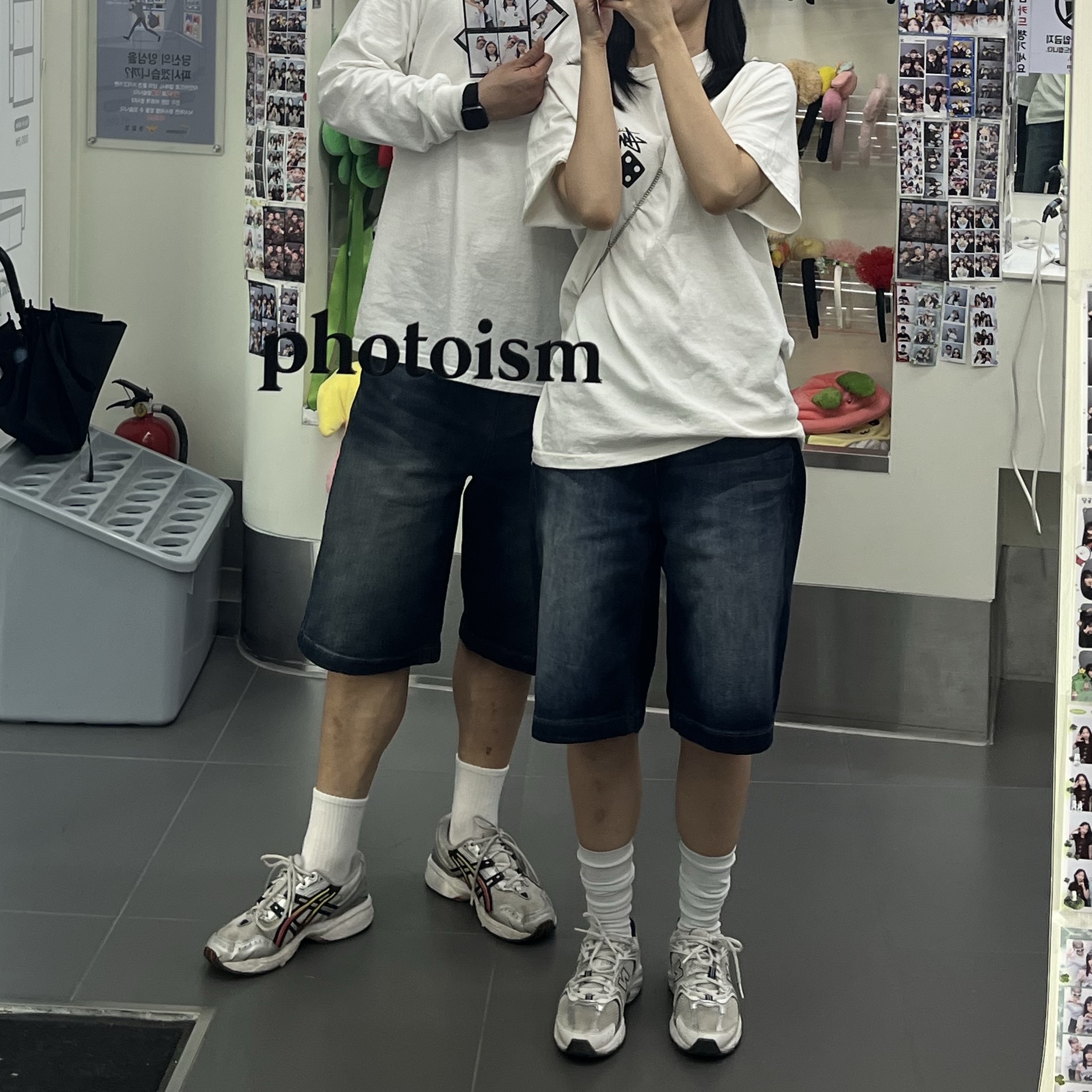 Stussy Dice Pigment Dyed T-Shirt Natural, (W) New Balance Breeze SD2202 Metalic Silver 착용 스타일 - 3