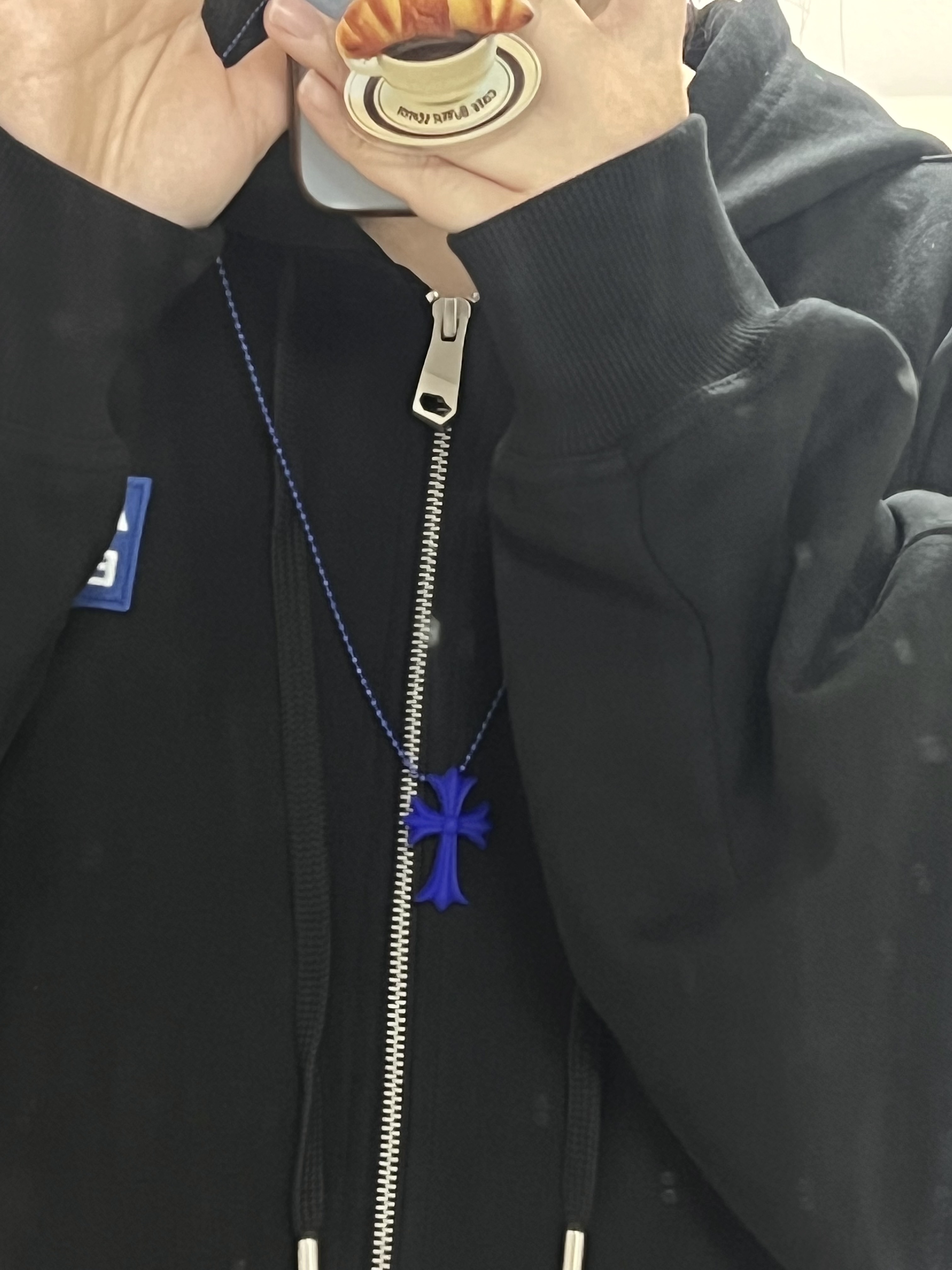Ader Error Sig; TRS/BL Tag Hoodie Zip-Up 02 Black, Chrome Hearts Silichrome CH Cross Pendant Blue 2023 착용 스타일 - 1