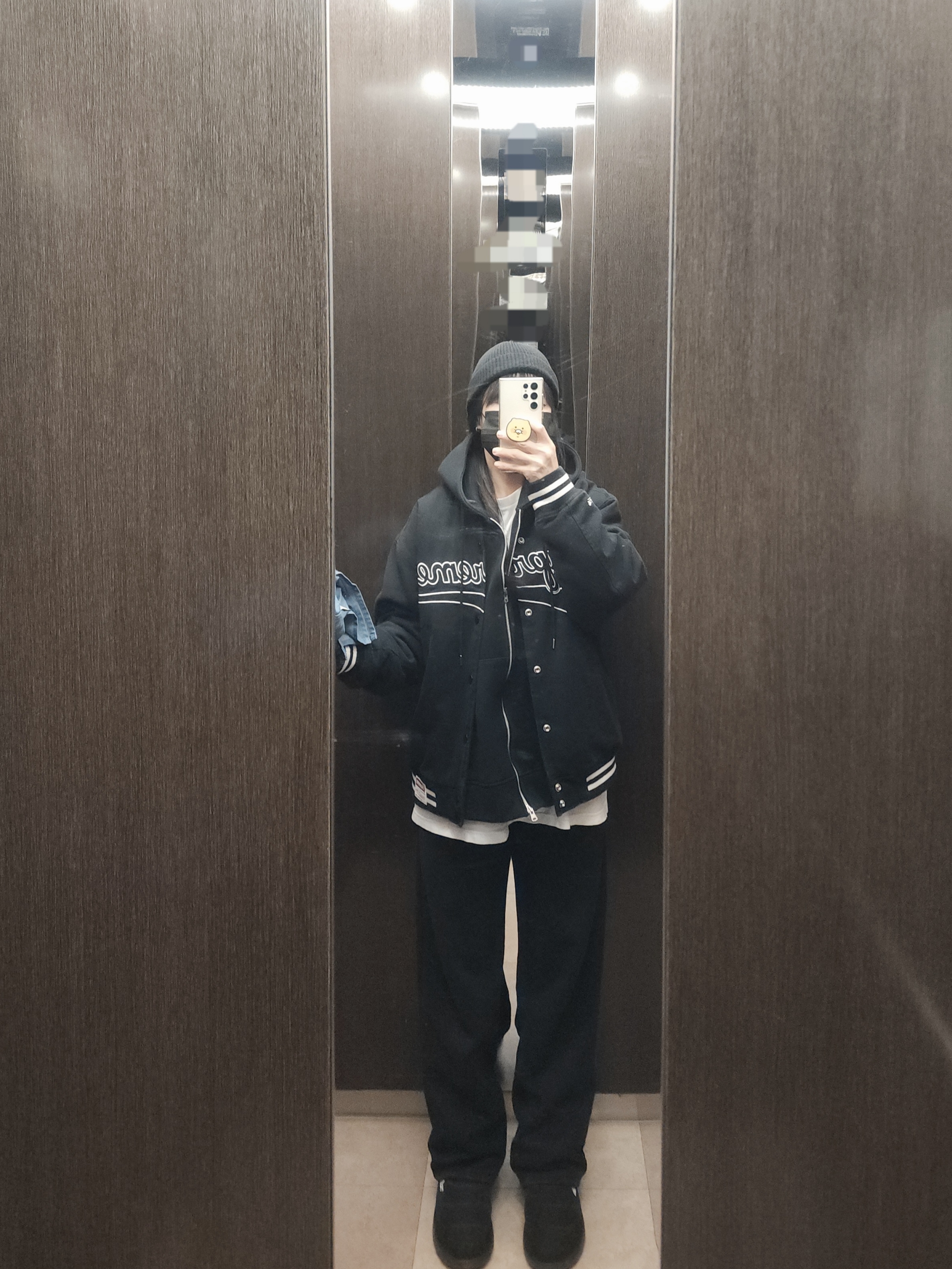 The North Face Dome Slip On Black - 25FW, Supreme Mitchell & Ness Doughboy Twill Varsity Jacket Black - 22FW 착용 스타일
