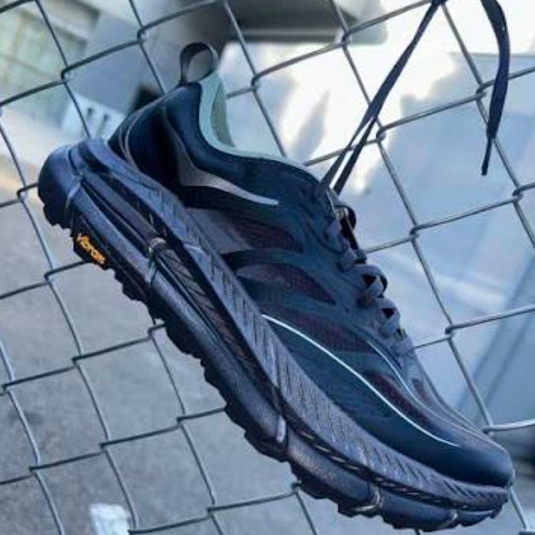 Hoka Mafate Speed 4 Lite Charcoal Grey Jade 착용 스타일