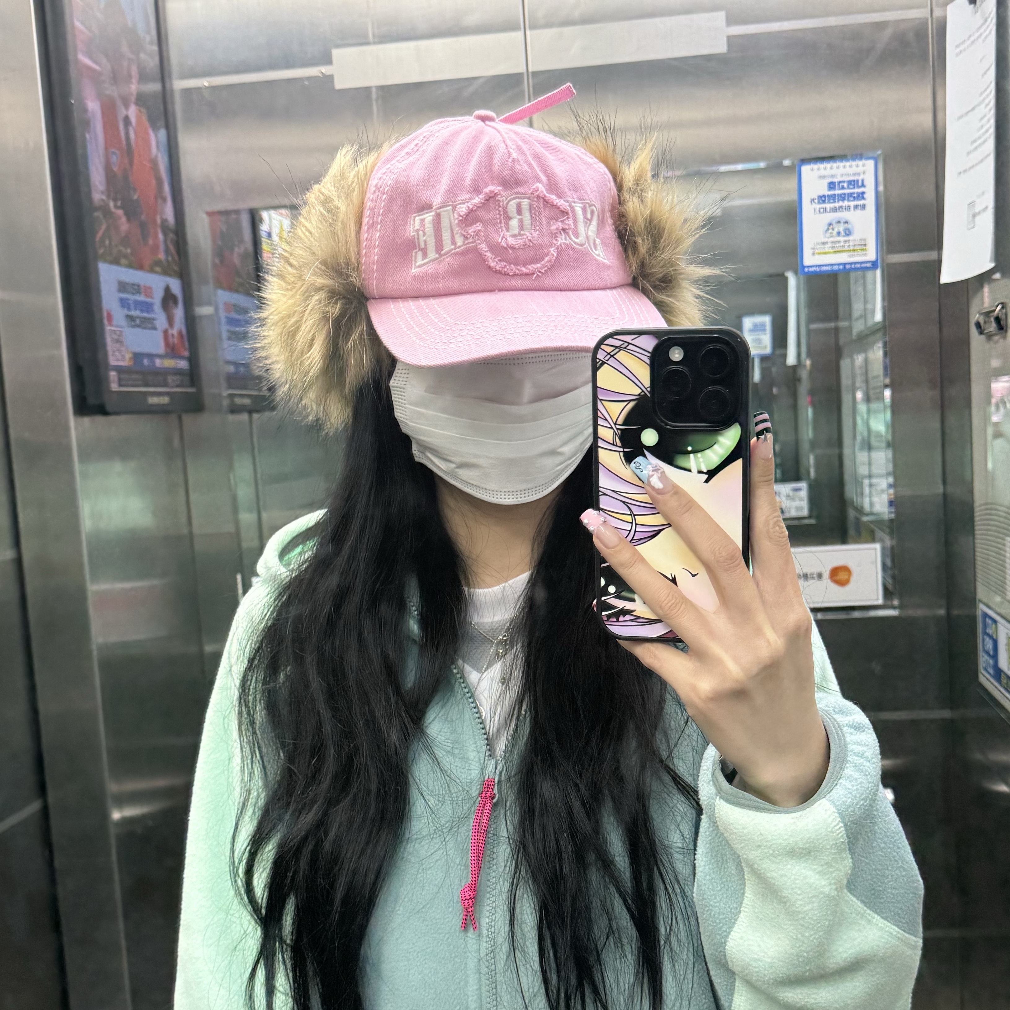 Supreme x True Religion Earflap 5-Panel Pink - 25FW, Supreme Hanes Bones Thermal Crew Black (1 Pack) 착용 스타일 - 2