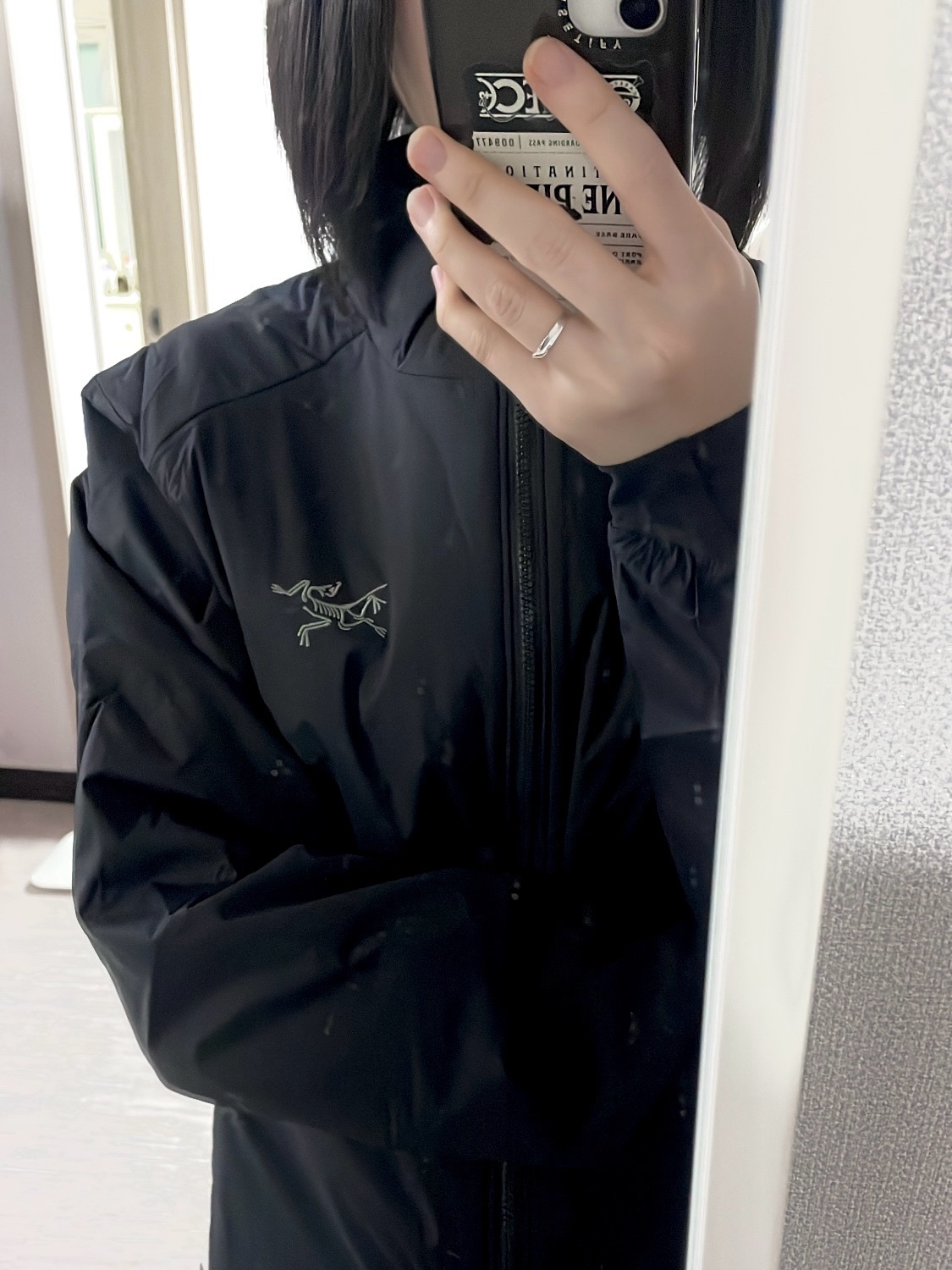 Arc'teryx Atom Jacket Black, (W) Arc'teryx Atom Jacket Black 착용 스타일