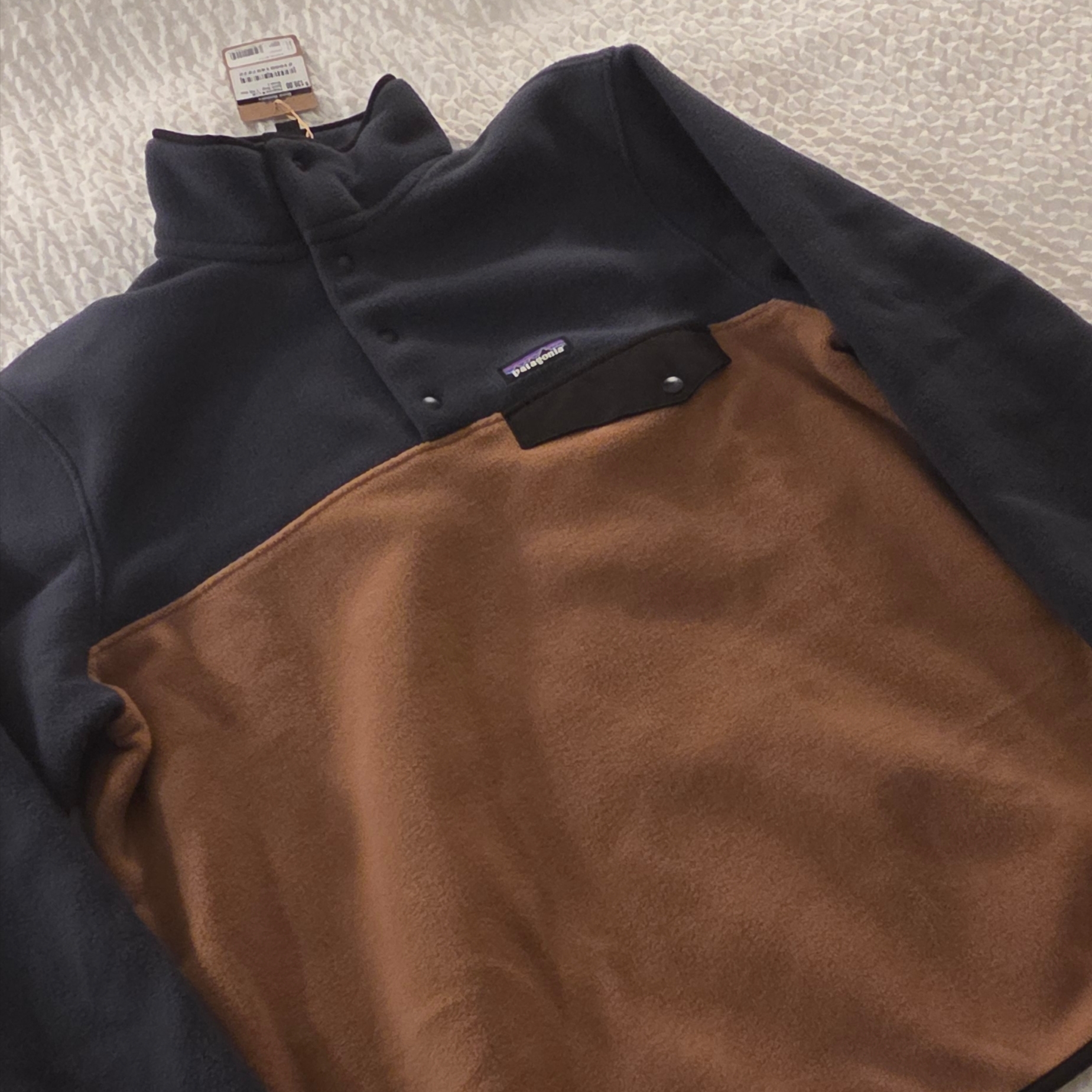 Patagonia Lightweight Synchilla Snap-T Fleece Pullover Deer Brown 착용 스타일