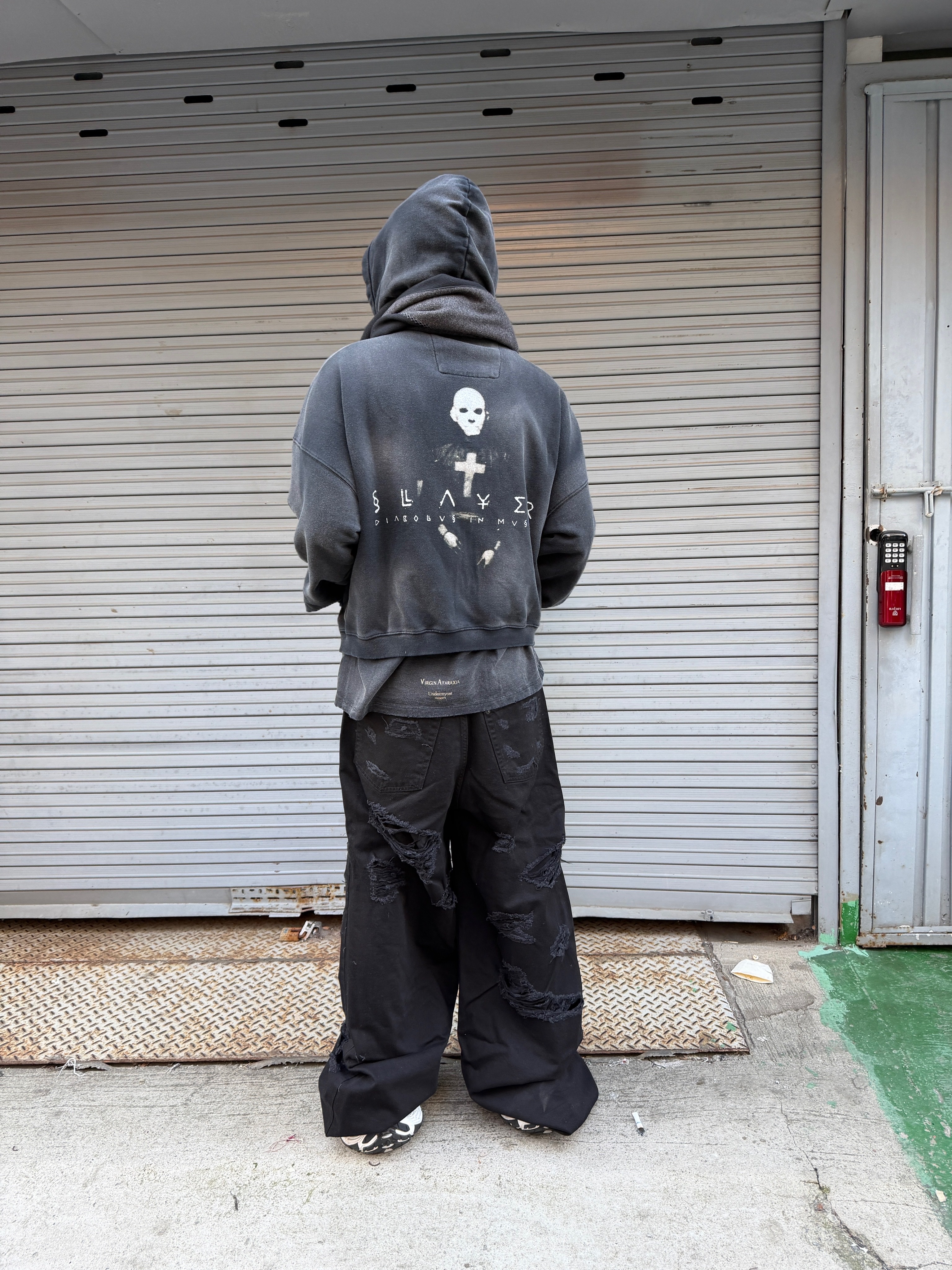 SLAYER Undermycar Diabolus In Musica Vintage Washed Zipped Hoodie Black 착용 스타일 - 1