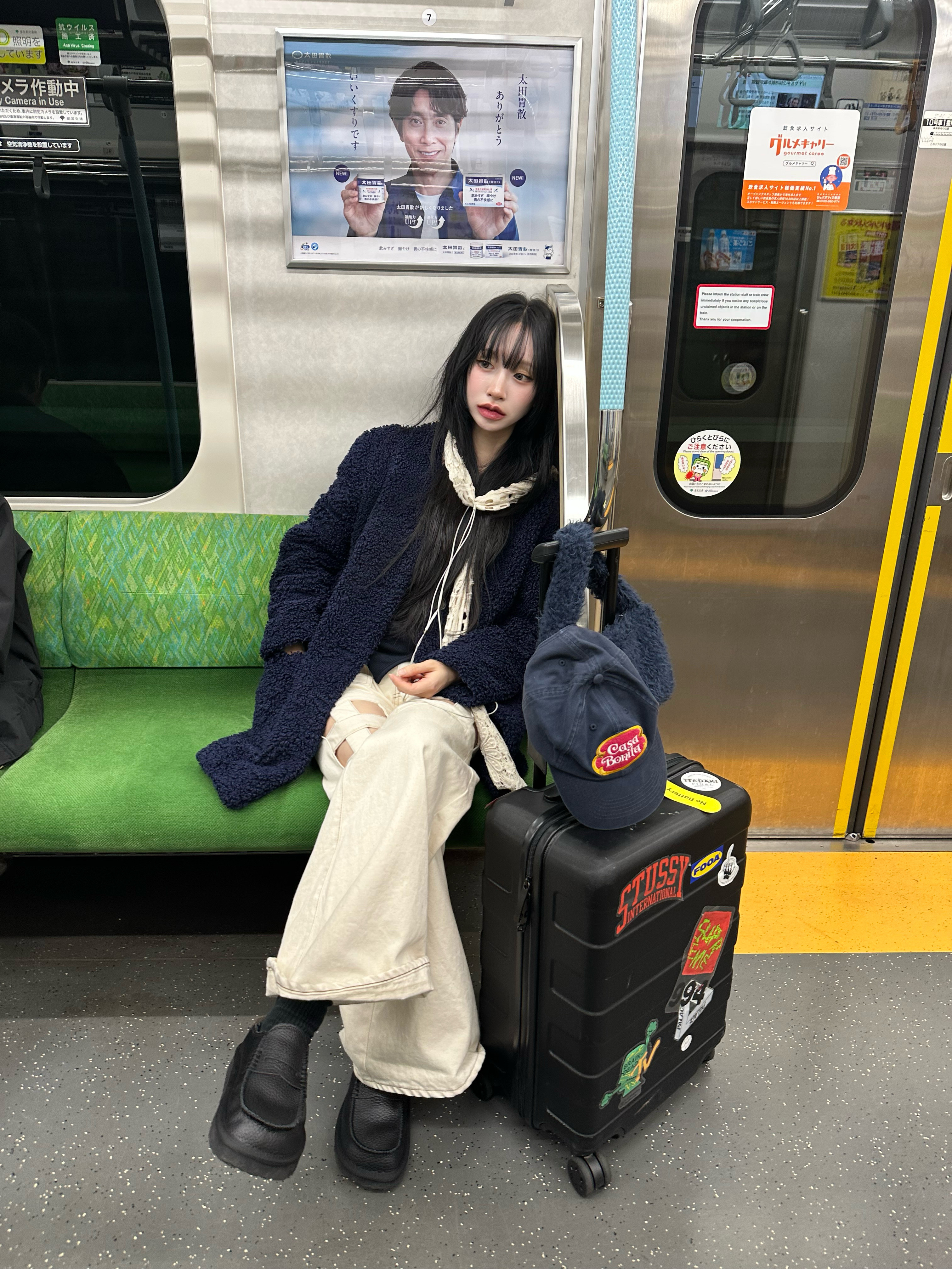 Kapital Mohair Knit Journey Grab Yellow 착용 스타일 - 4
