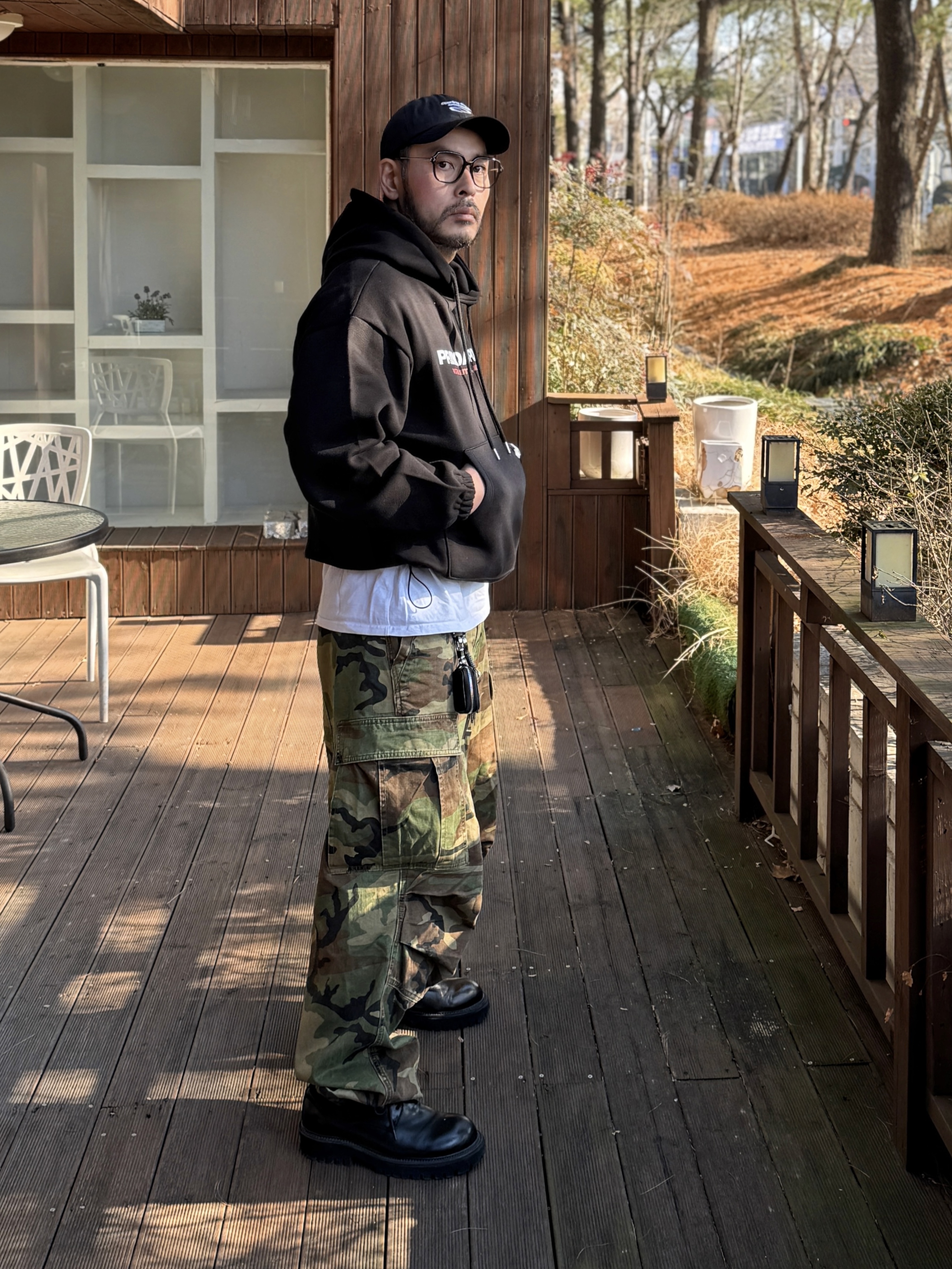 NOD Stone Washed Cargo Pants Camo 착용 스타일 - 2