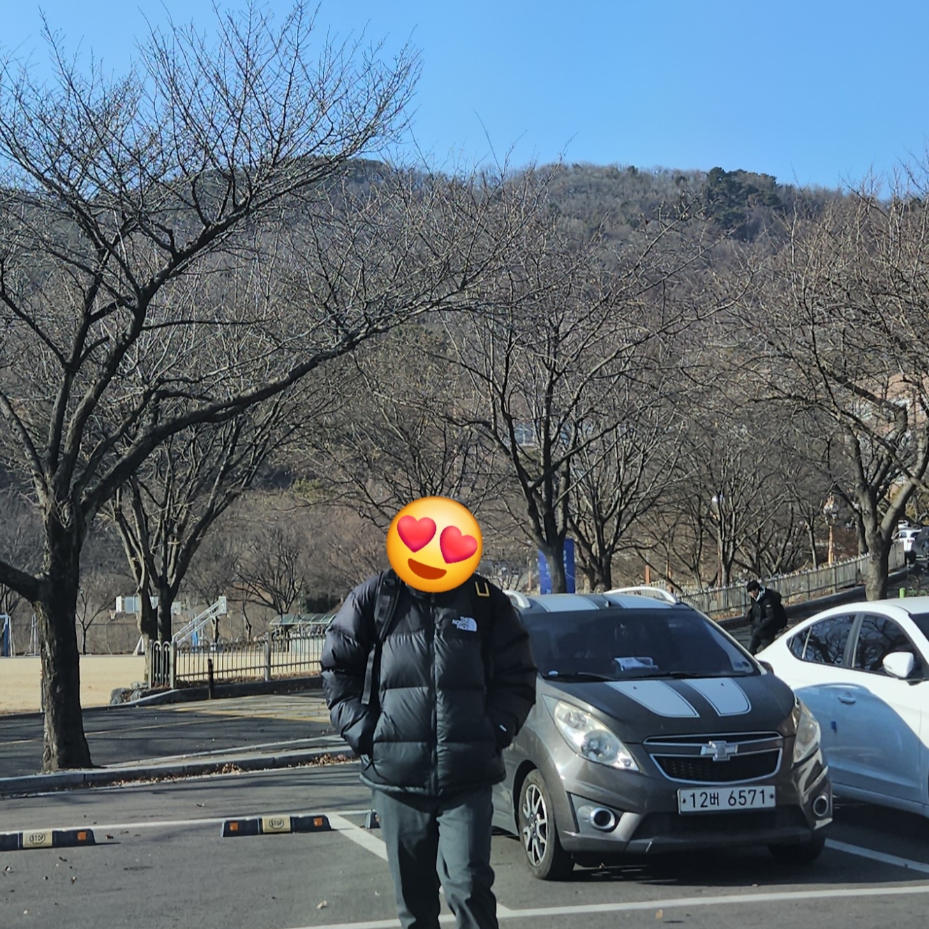 The North Face 1996 Retro Nuptse Down Jacket TNF Black 착용 스타일 - 1