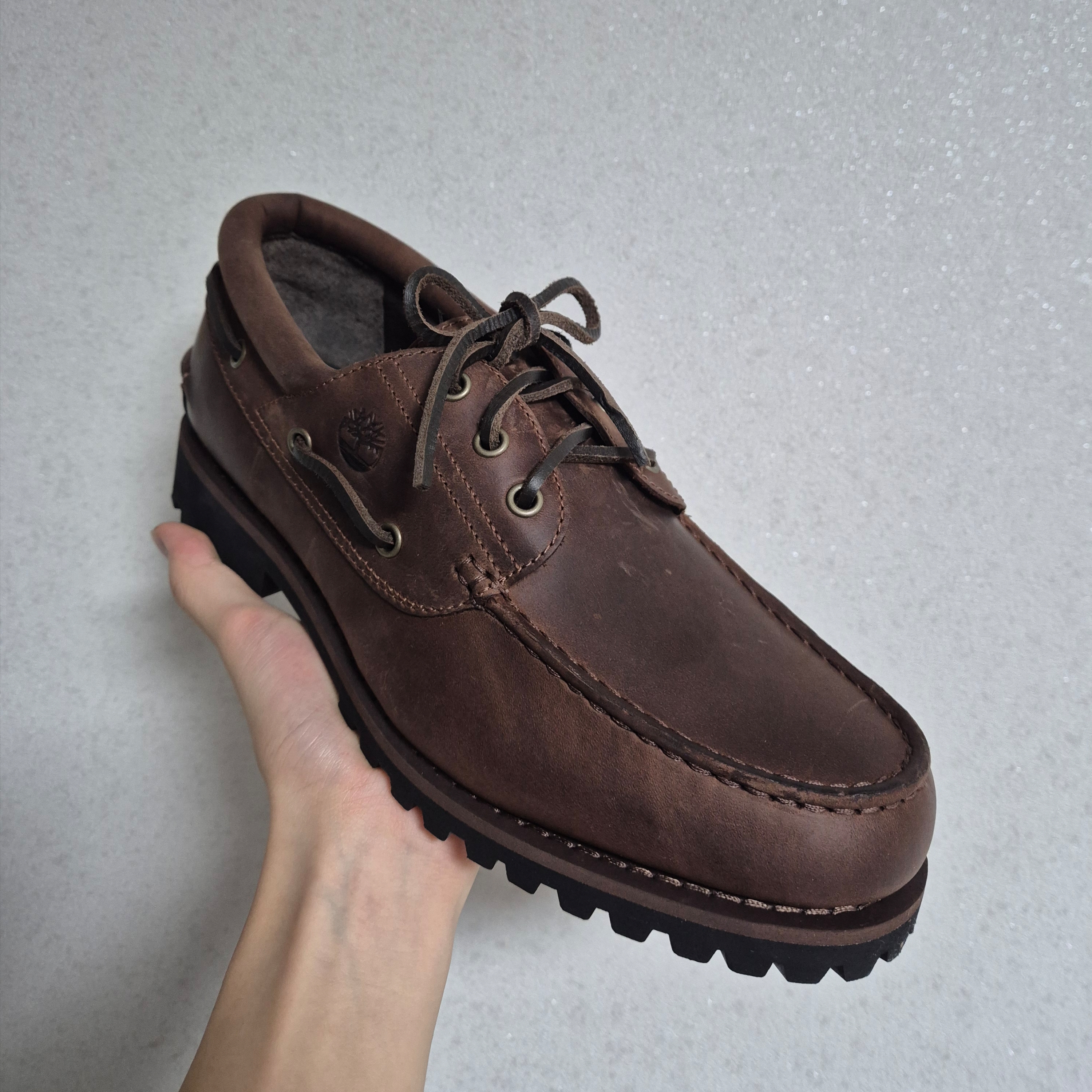 Timberland x Thisisneverthat 3-Eye Authentic Boat Shoes Brown - Wide 착용 스타일 - 1
