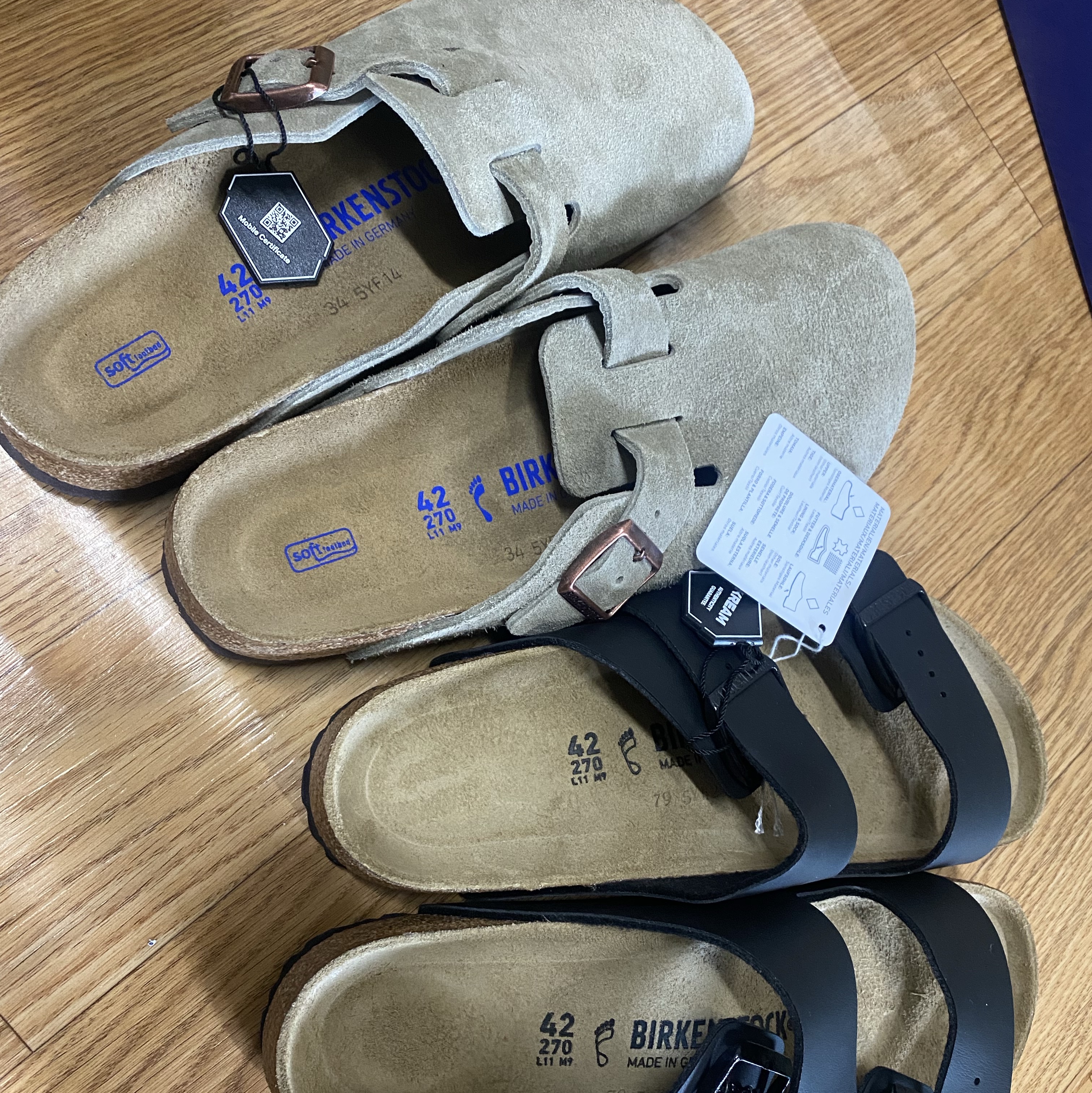 Birkenstock Arizona Black - Regular, Birkenstock Boston Soft Footbed Taupe - Narrow 착용 스타일