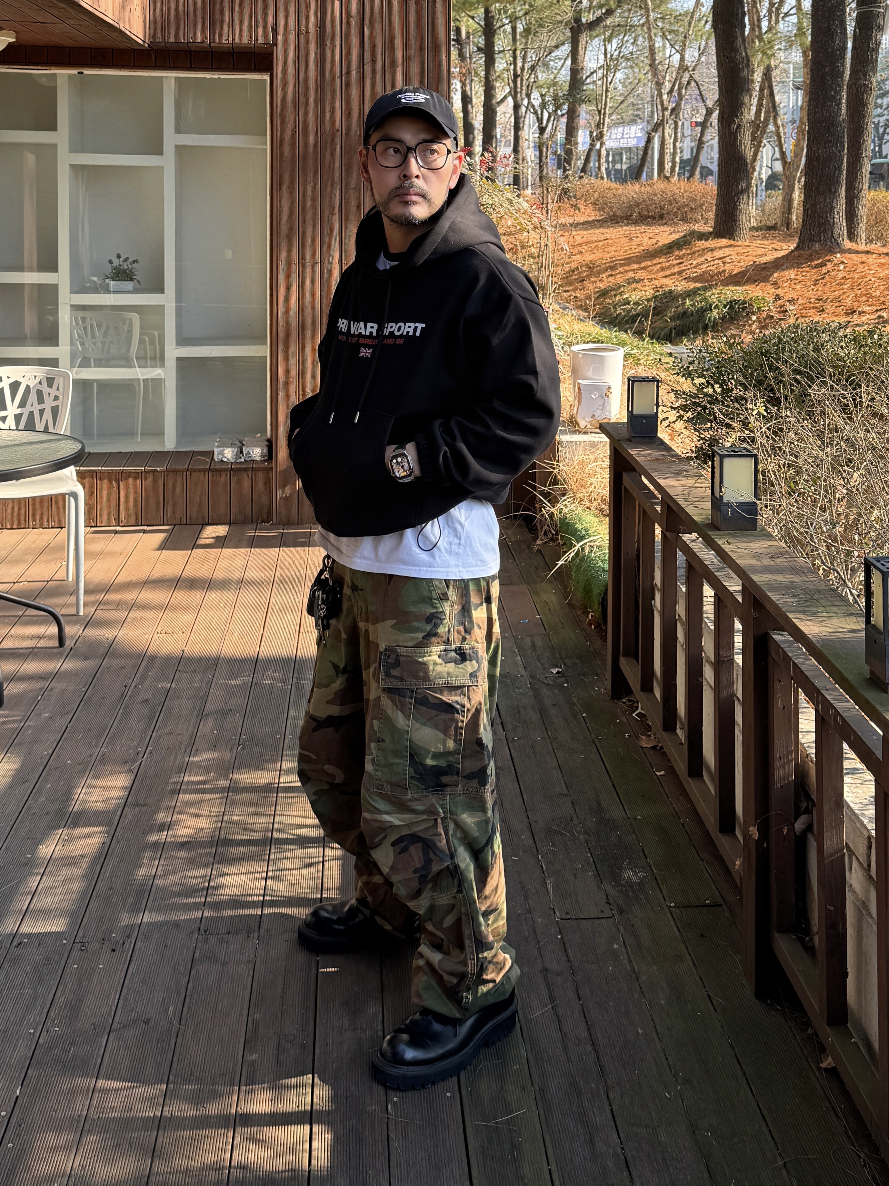 NOD Stone Washed Cargo Pants Camo 착용 스타일 - 4