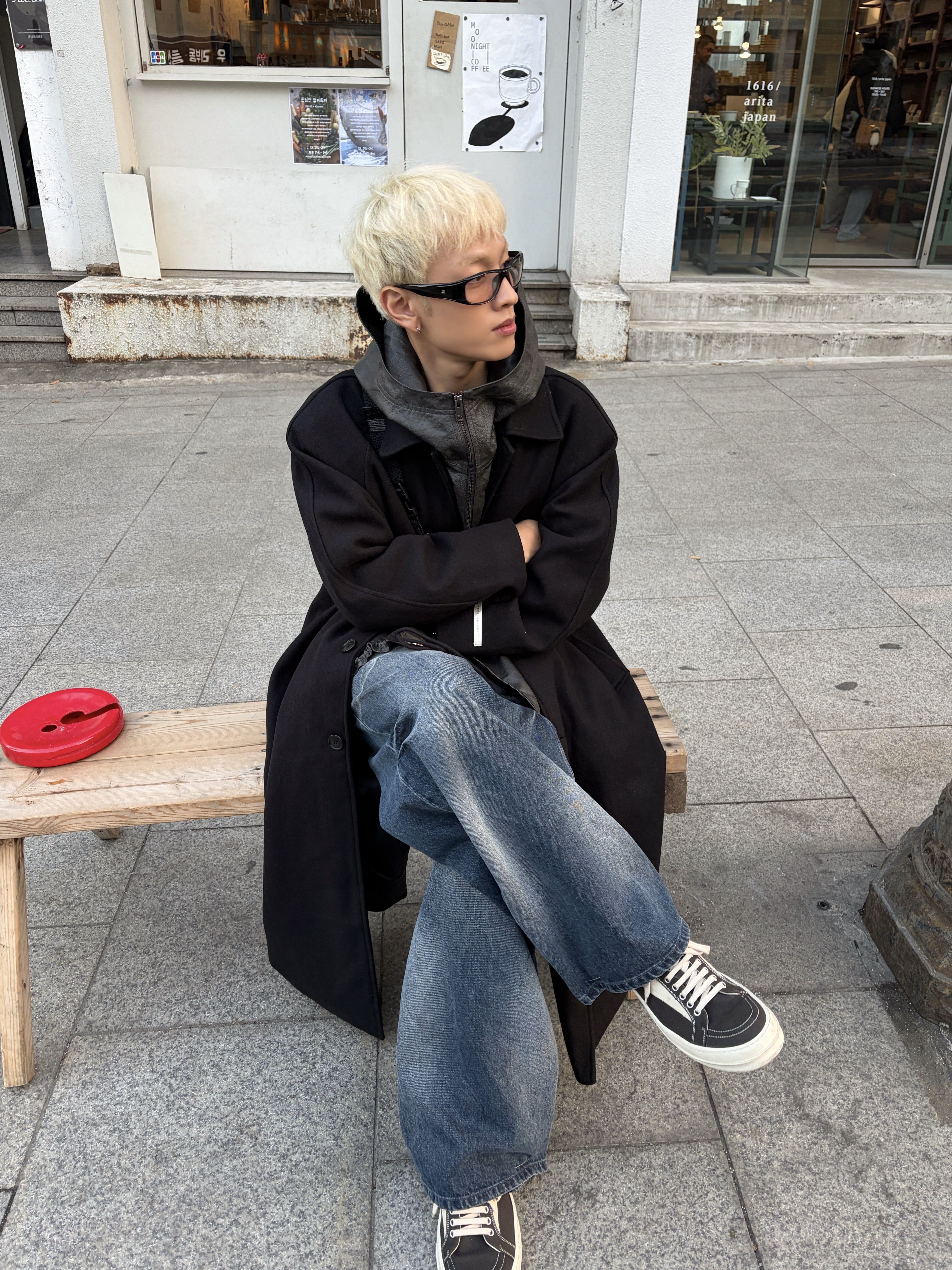 Rick Owens Drkshdw Suede Vintage Sneakers Dark Dust Pearl Milk White 착용 스타일