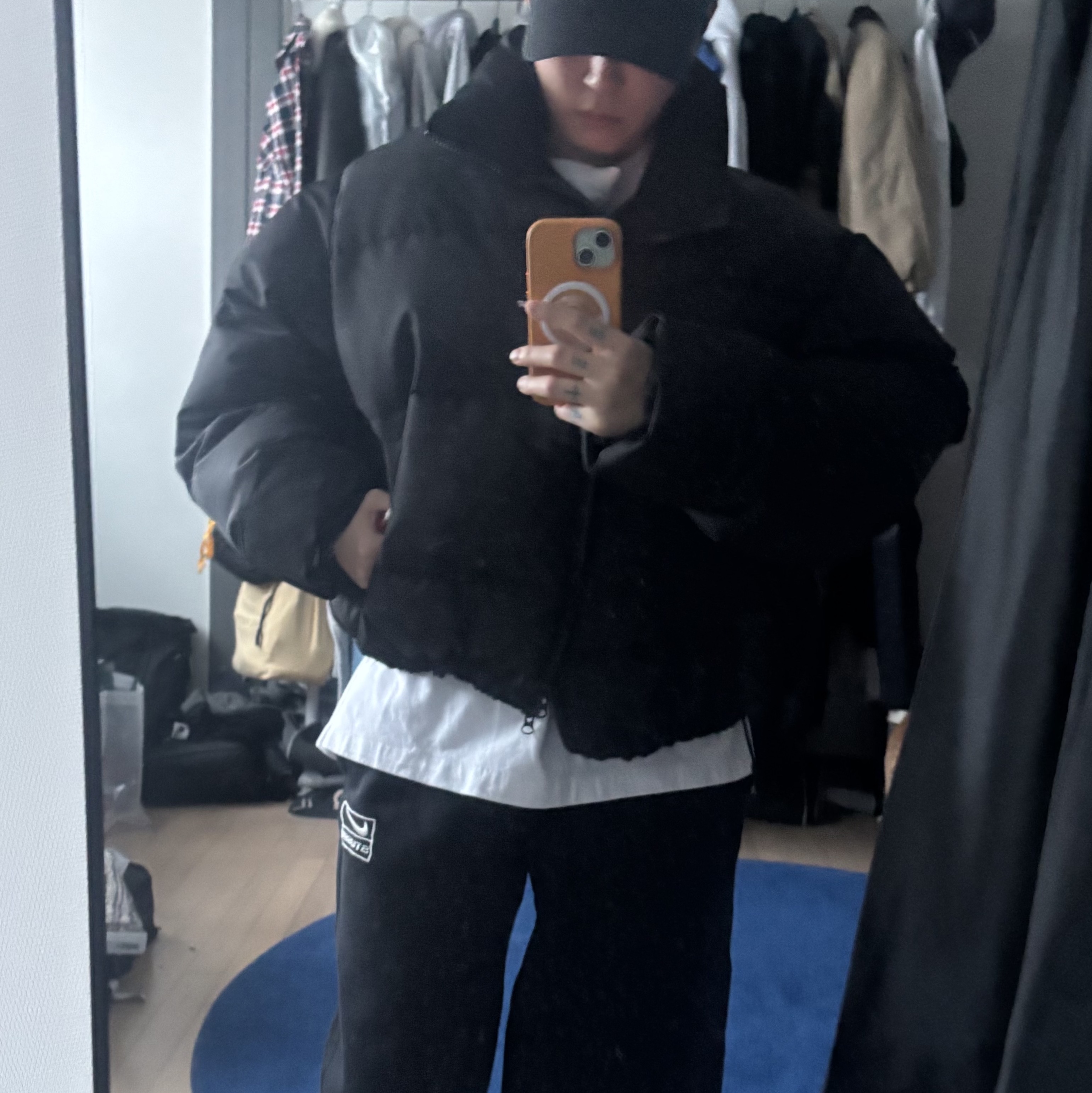Undermycar Mu.15 Anti Fxxking Logo Play Triple Logo Crop Padding Jacket Black, Nike x Stussy Washed Fleece Pants Black (FN5235-010) 착용 스타일