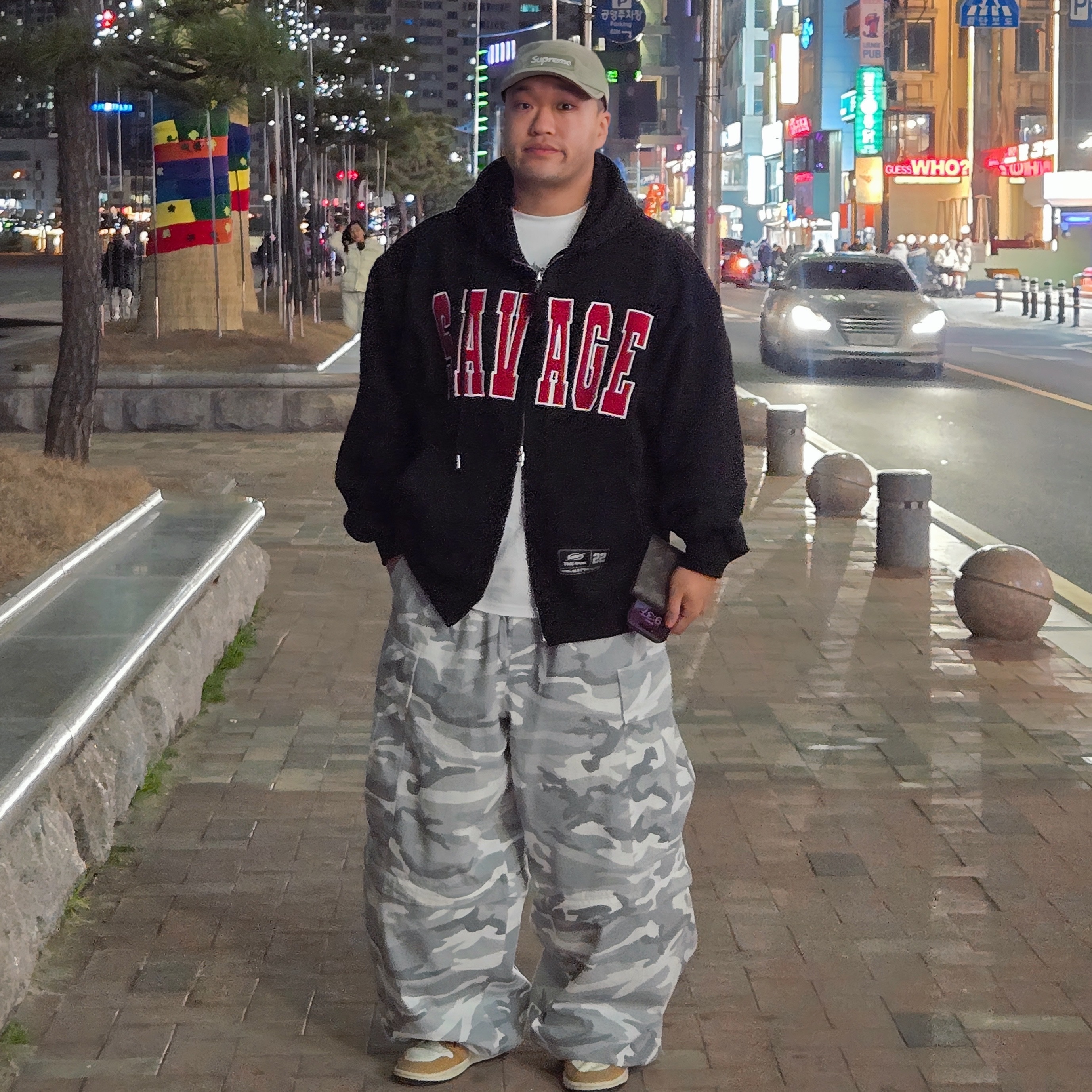 Jordan 1 Low OG Sail and Golden Harvest, Supreme Military Camp Cap Olive - 25SS 착용 스타일